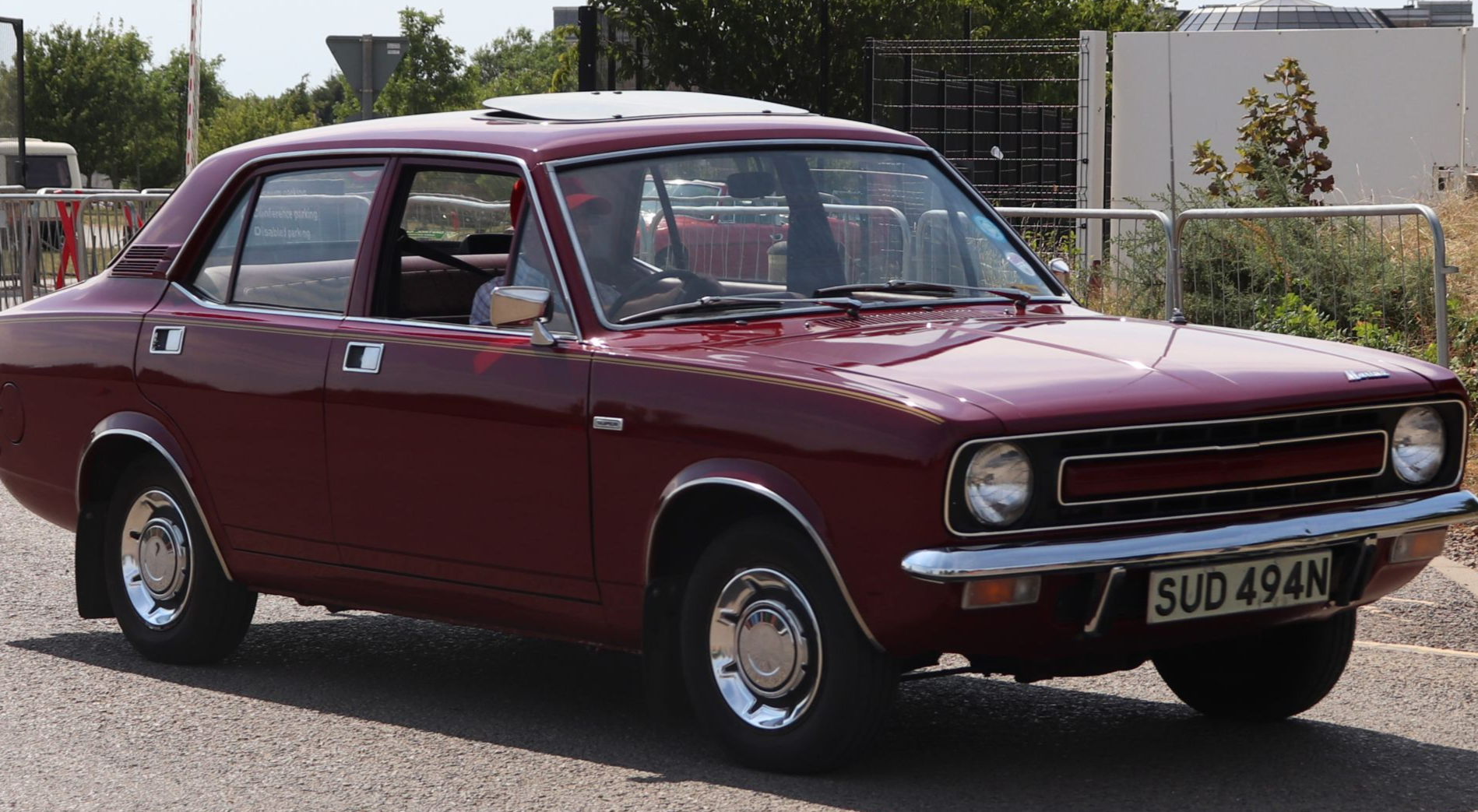 1975: The car assembly line at the British Leyland Plant at Cowley.