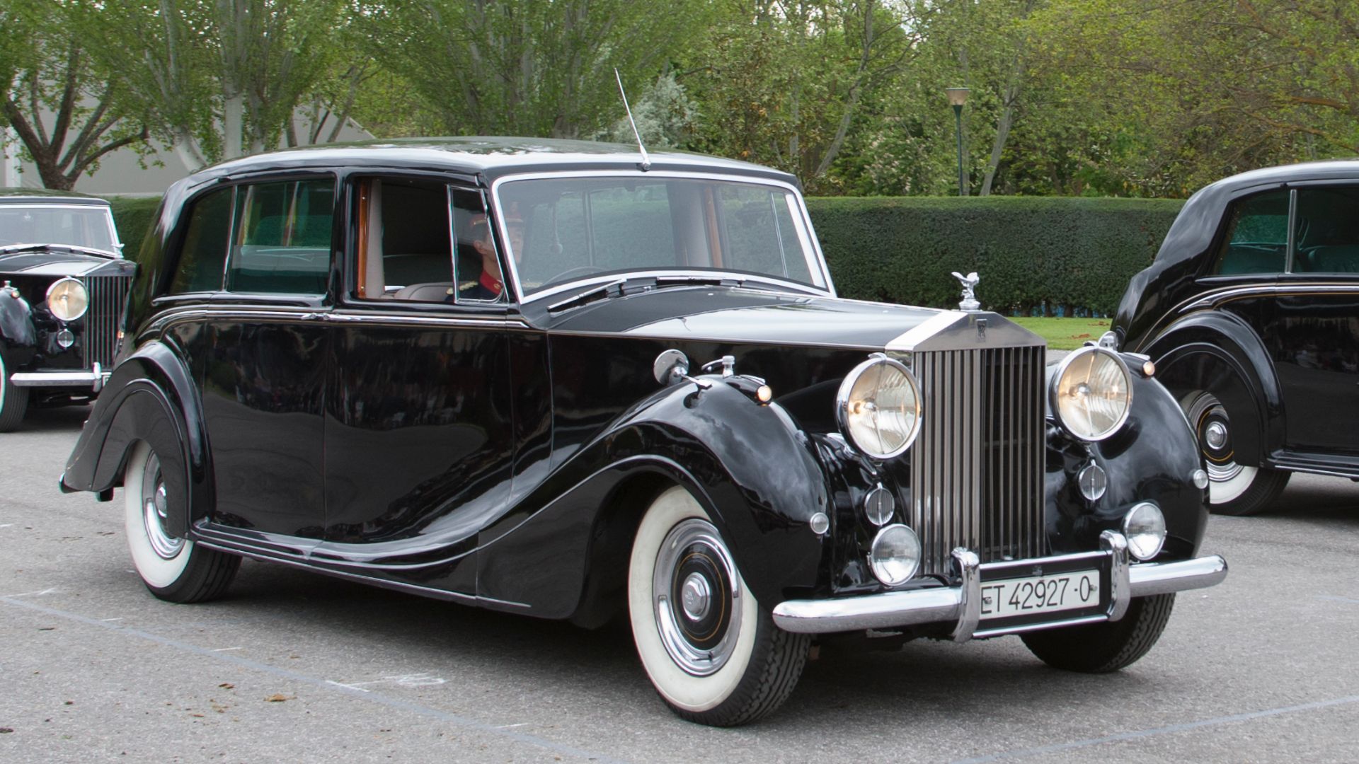 File:Rolls-Royce Phantom IV 4AF14 y 4AF16.jpg
