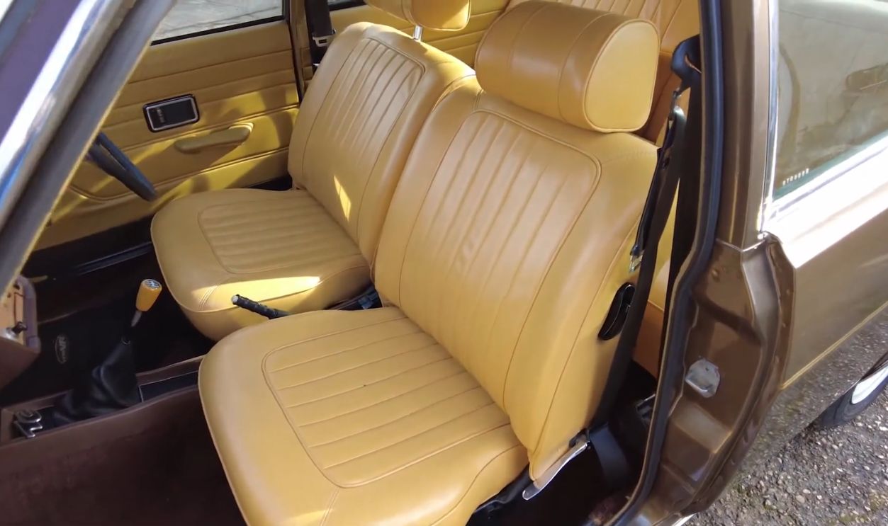 Morris Marina interior