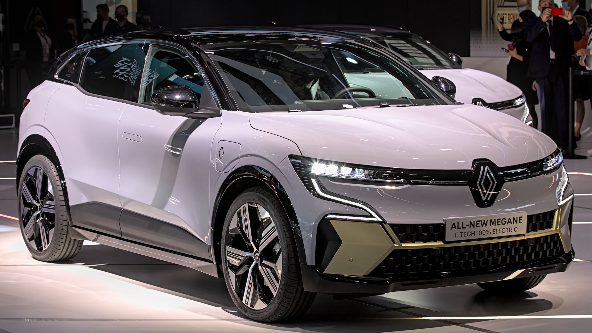 File:Renault Megane E-Tech IAA 2021 1X7A0073.jpg