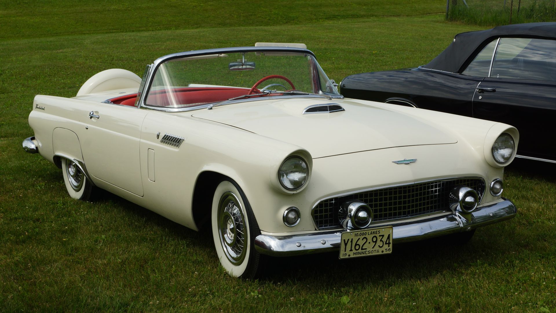 File:1956 Ford Thunderbird (35659395502).jpg