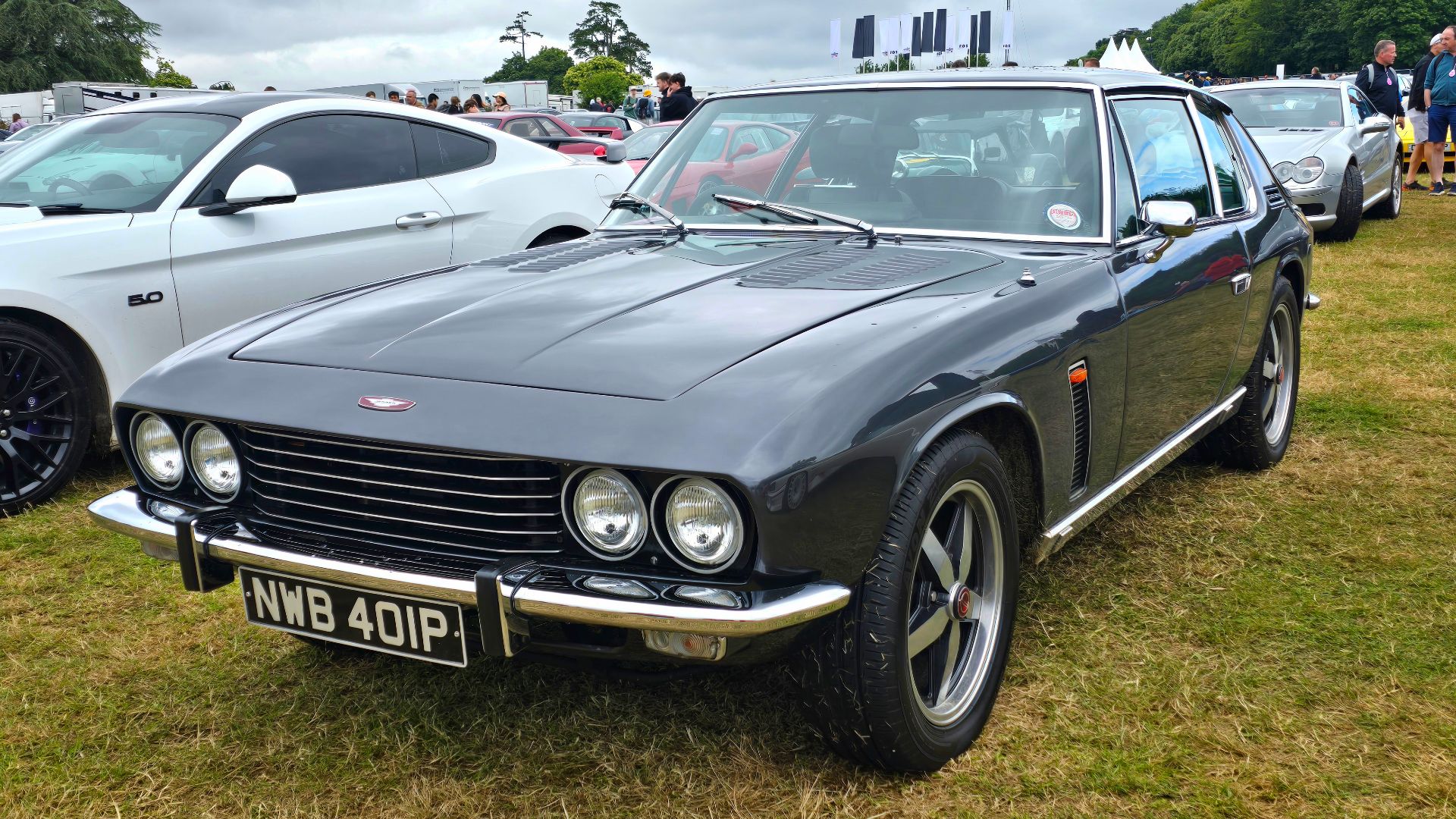 File:1975 Jensen Interceptor MK III Auto.jpg