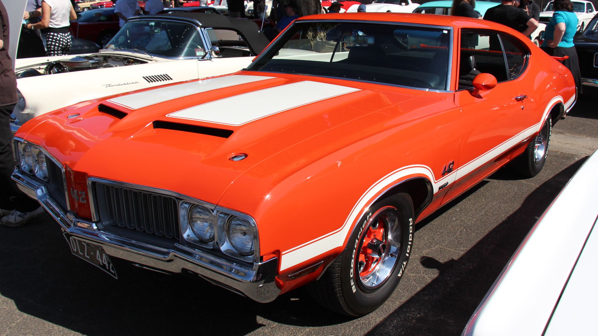 File:1970 Oldsmobile 442 W30 (15701589930).jpg