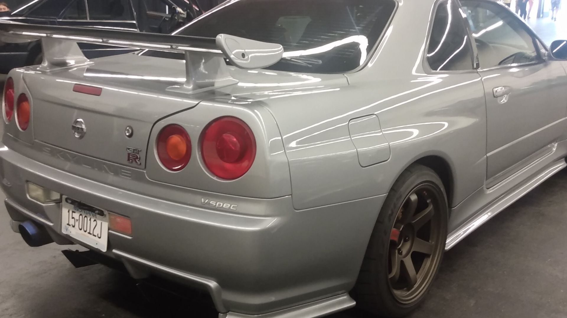 File:1999 Nissan Skyline R34 GT-R V-Spec rear.jpg