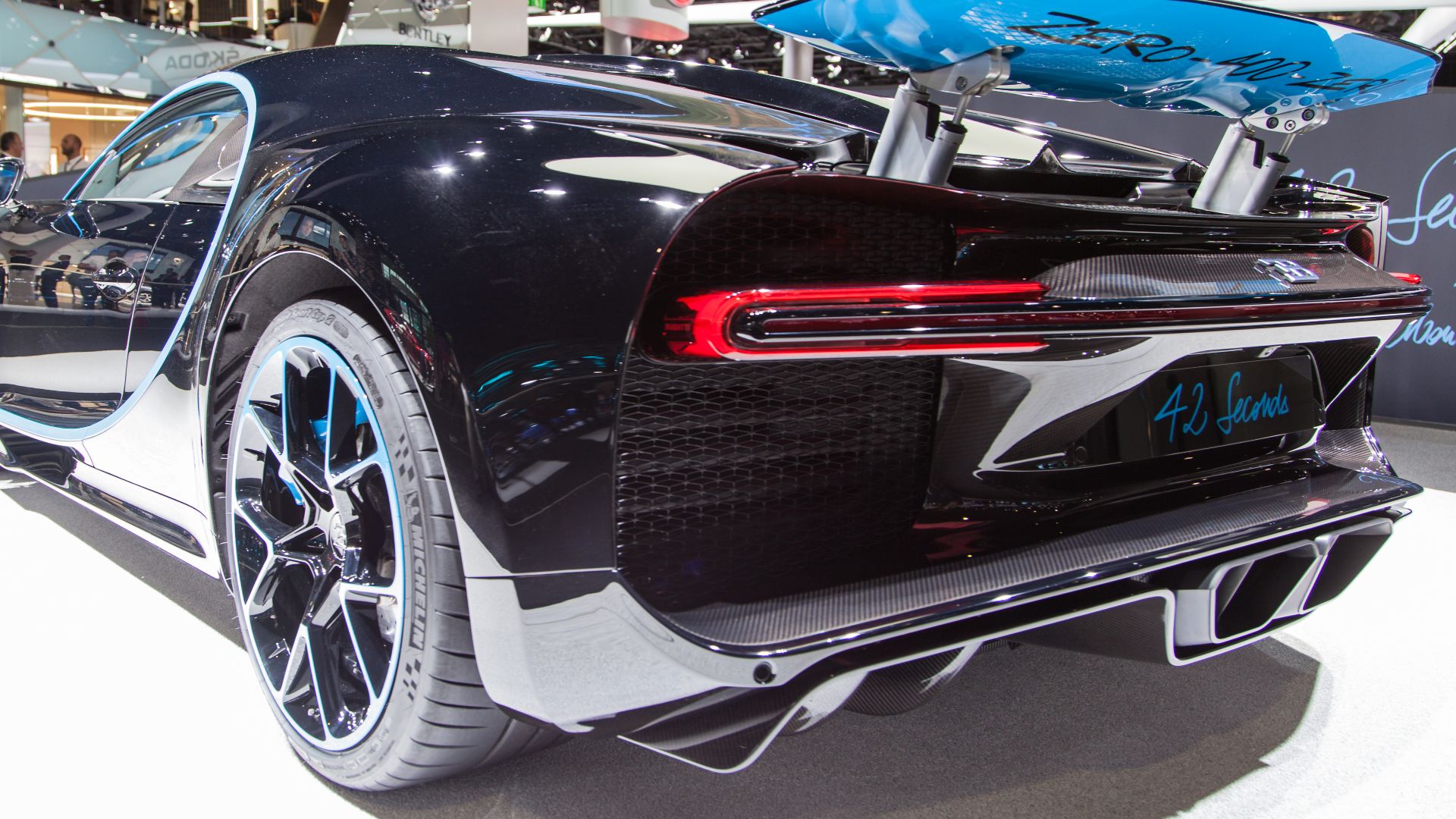 File:Bugatti Chiron 0-400-0 Back IMG 0720.jpg