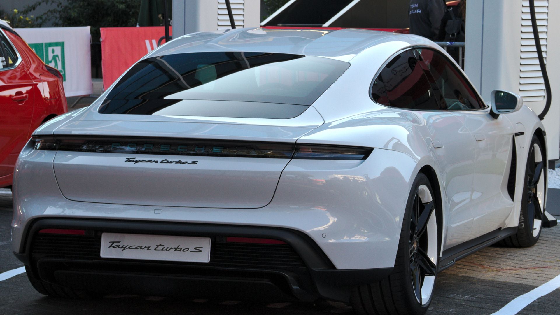 File:Porsche Taycan at IAA 2019 IMG 0737.jpg