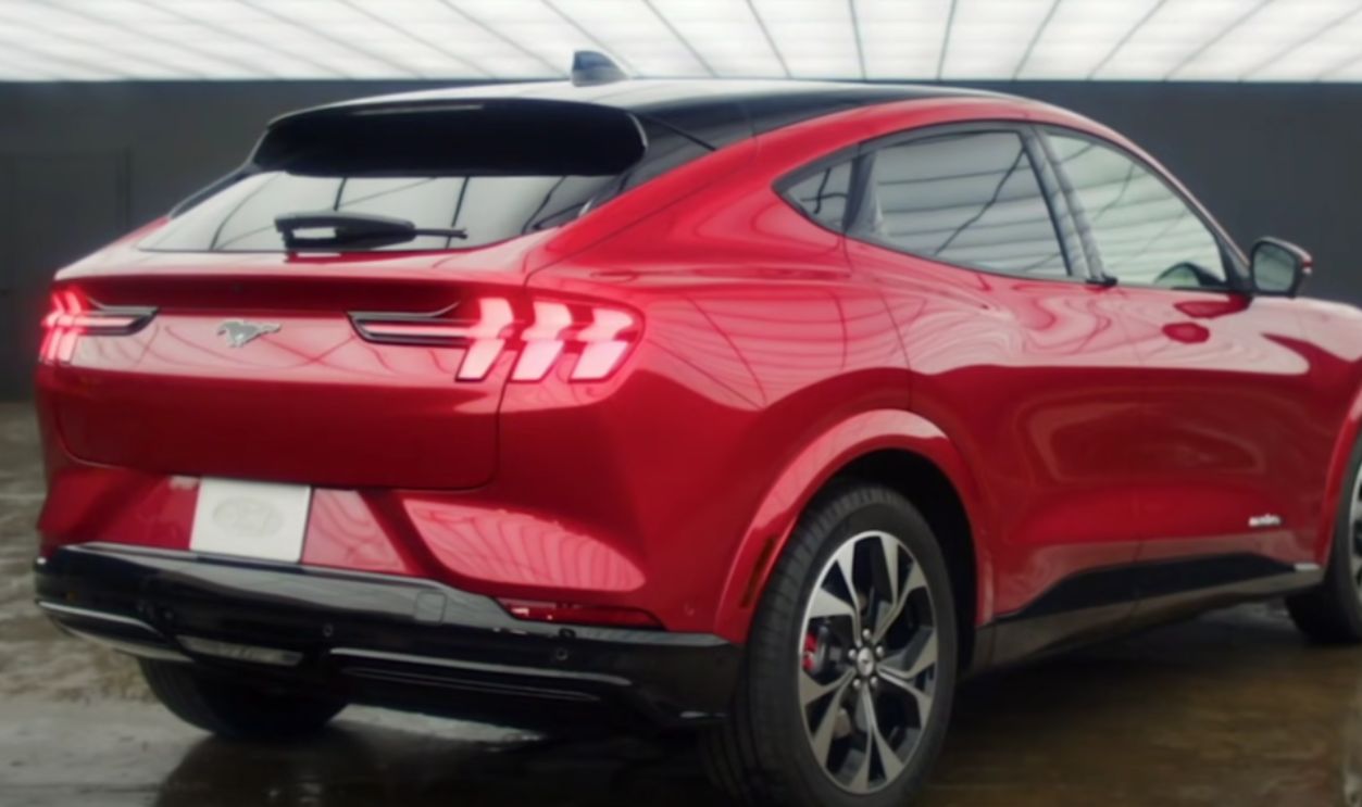 2020 Ford Mustang Mach-E