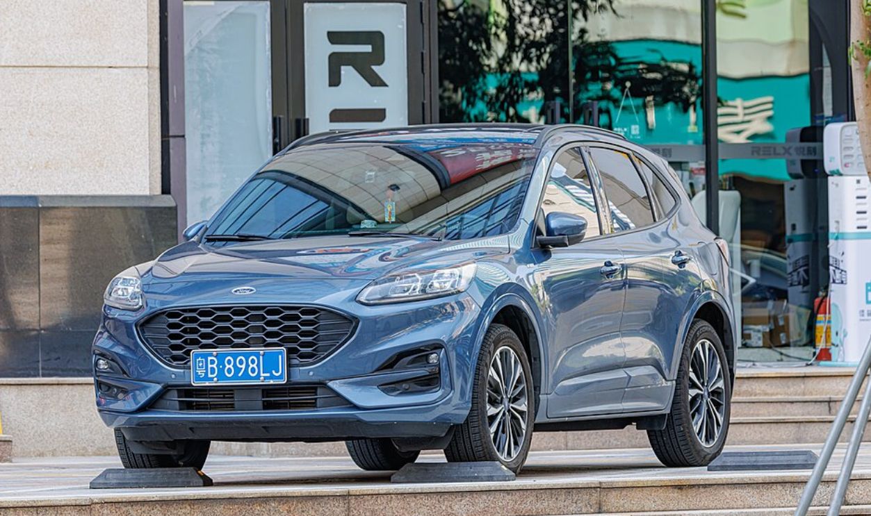 Ford Escape, Engine Compartment Fires Due to Coolant Leaks