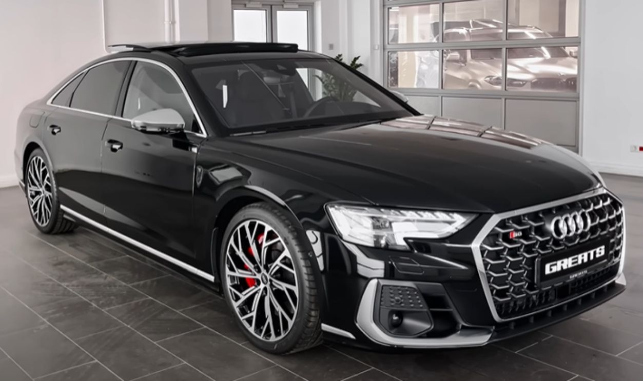 2025 Audi A8 / S8