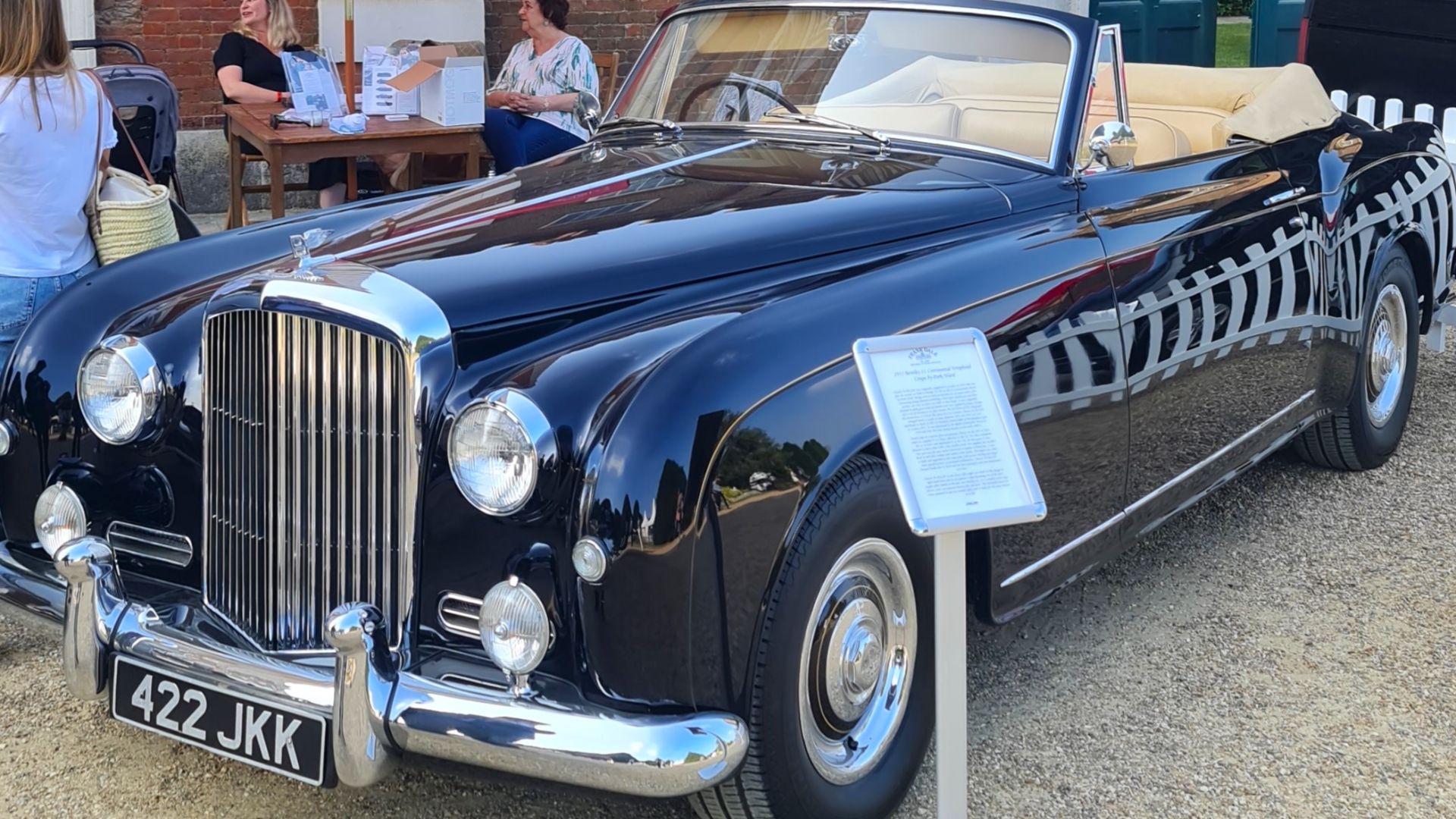 File:1955 Bentley S1 Continental Drophead Coupe Park Ward HCC21.jpg