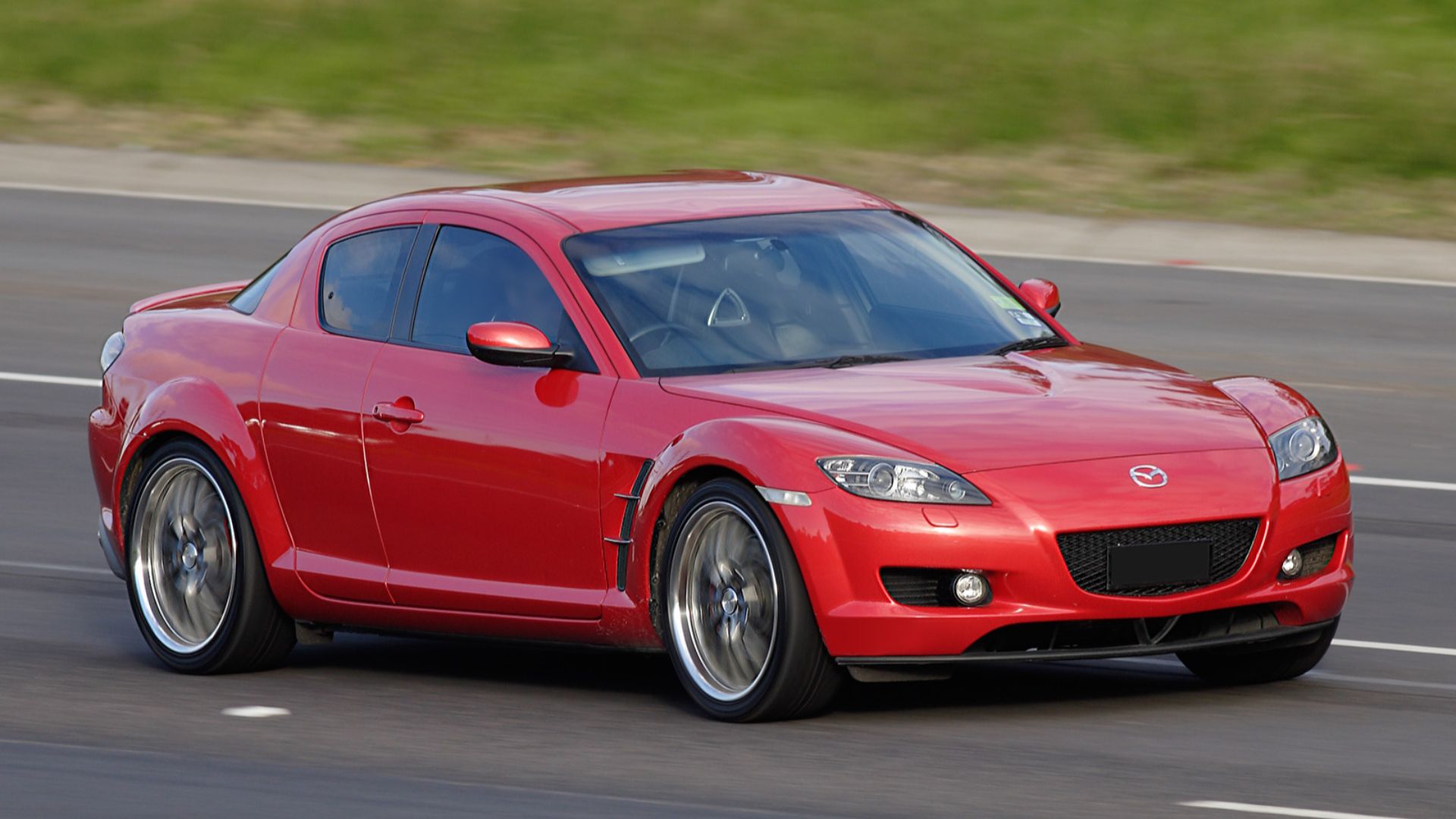 File:Mazda RX-8 on freeway.jpg