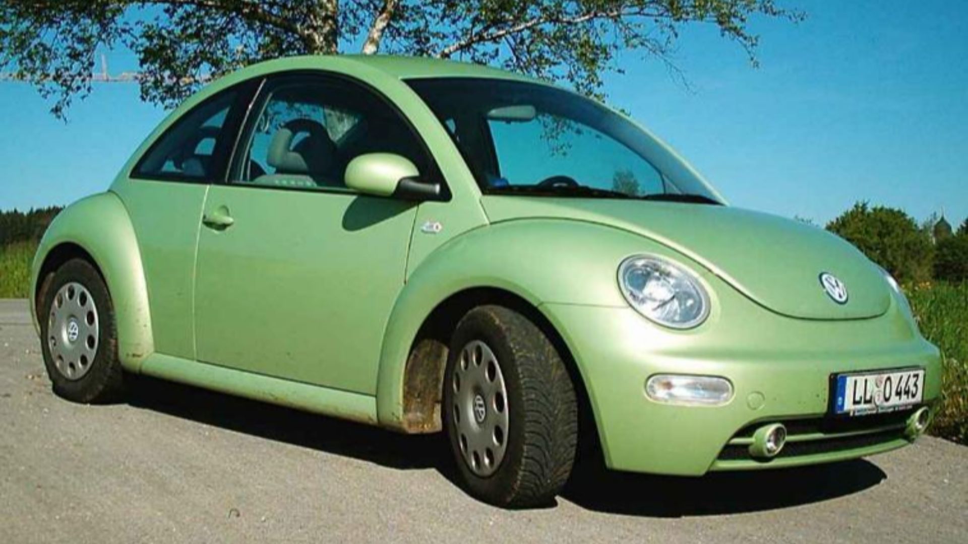 File:Volkswagen New Beetle Germany.jpg
