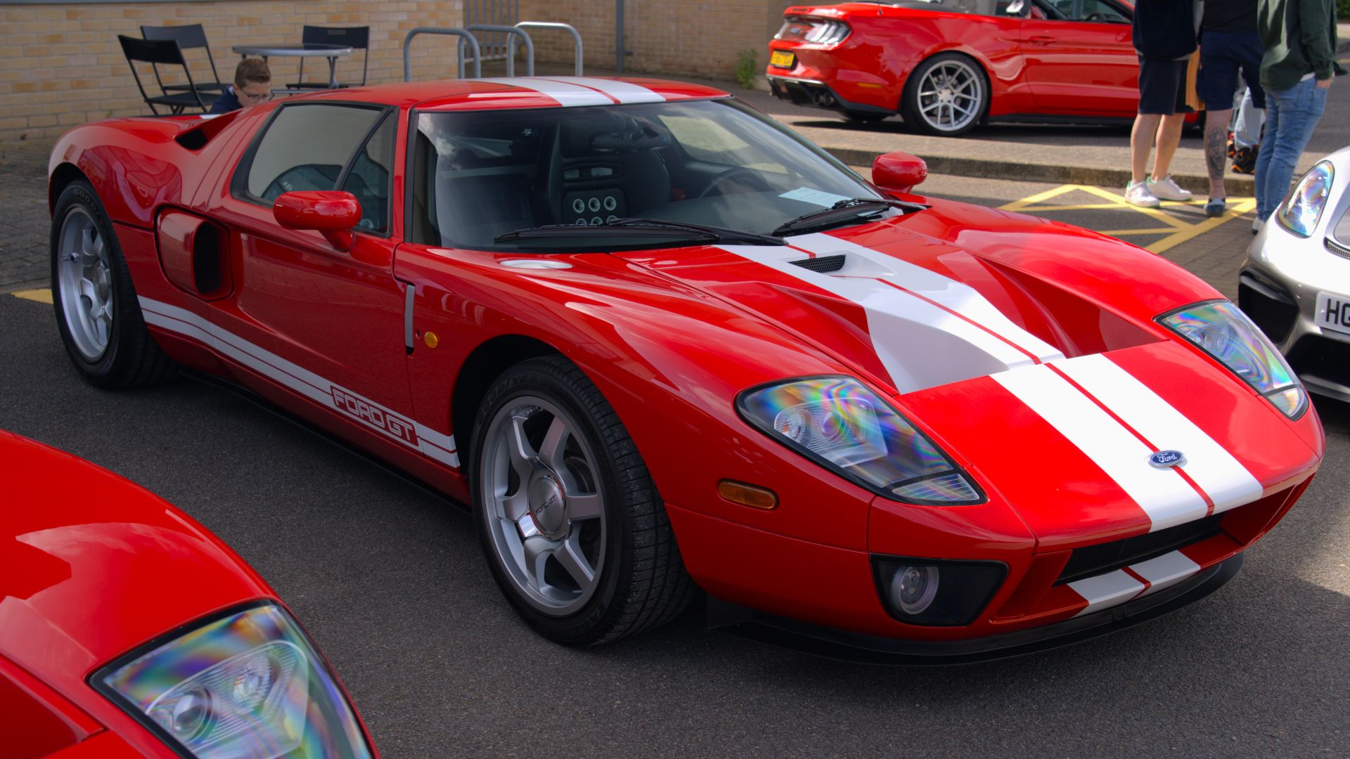 File:2005 Red Ford GT GT101.jpg