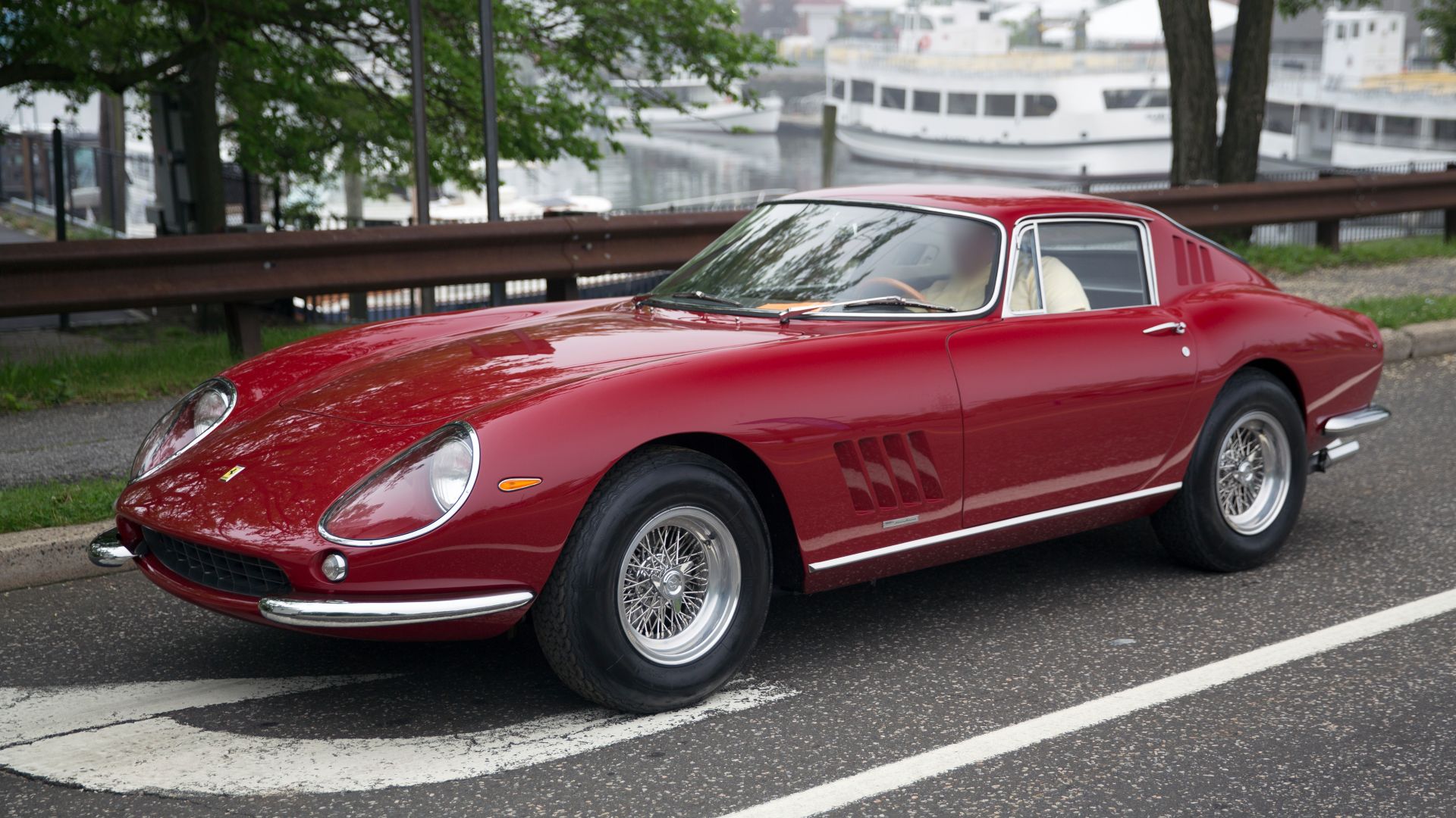 File:1966 Ferrari 275 GTB sn 08549, front left (Greenwich 2019).jpg