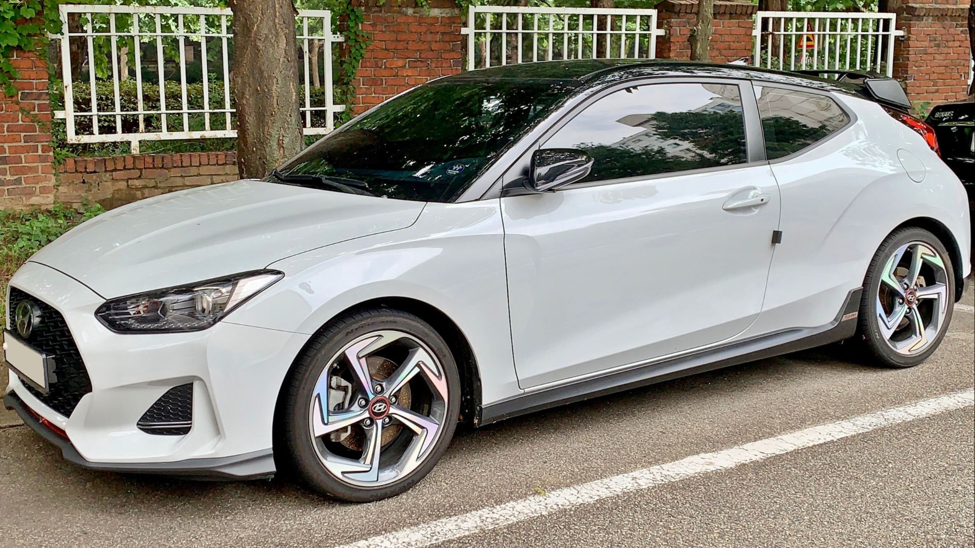 File:0 Hyundai Veloster (JS) 1.jpg