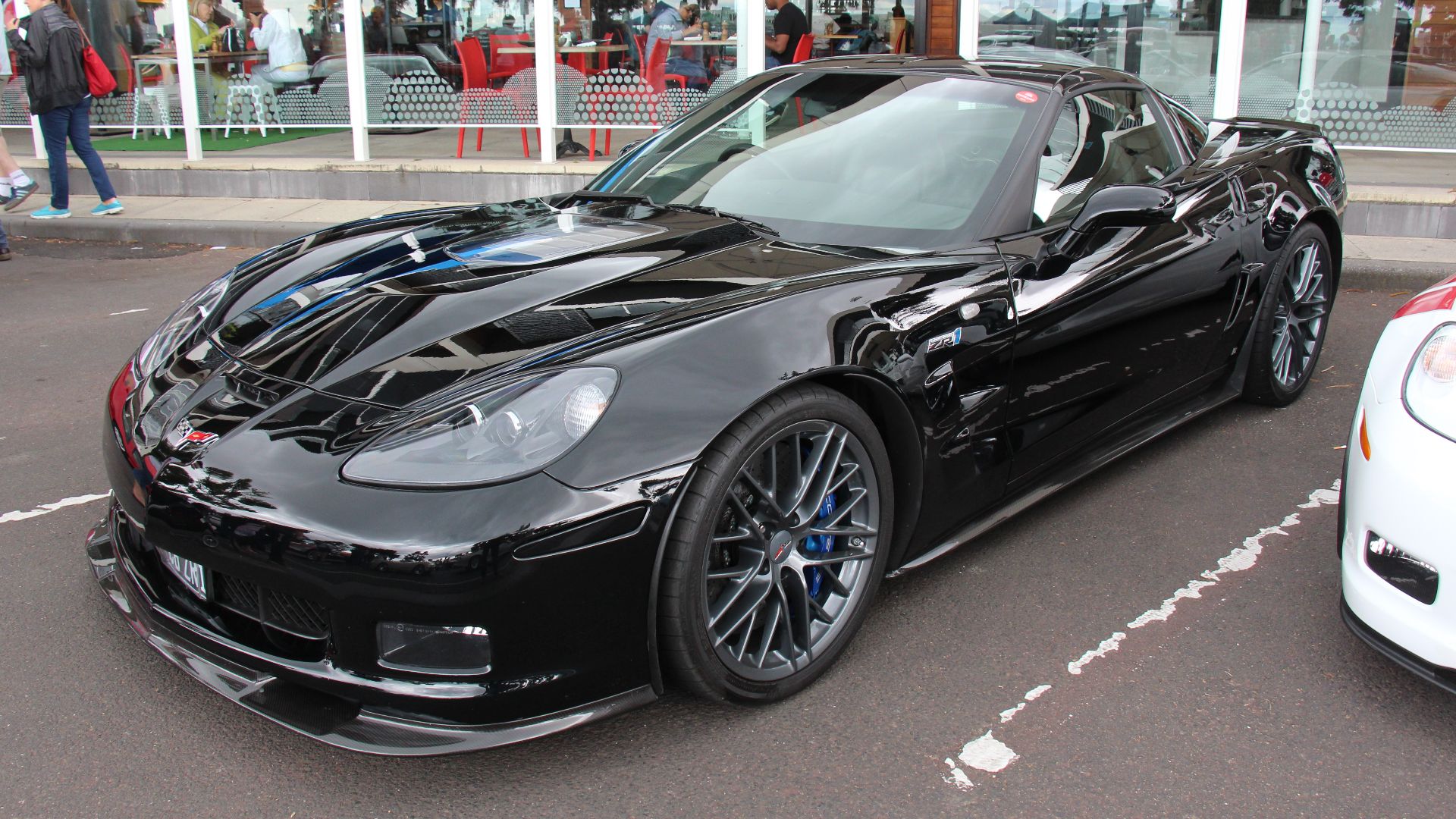 File:2009 Chevrolet C6 Corvette ZR1 Coupe (22834732513).jpg