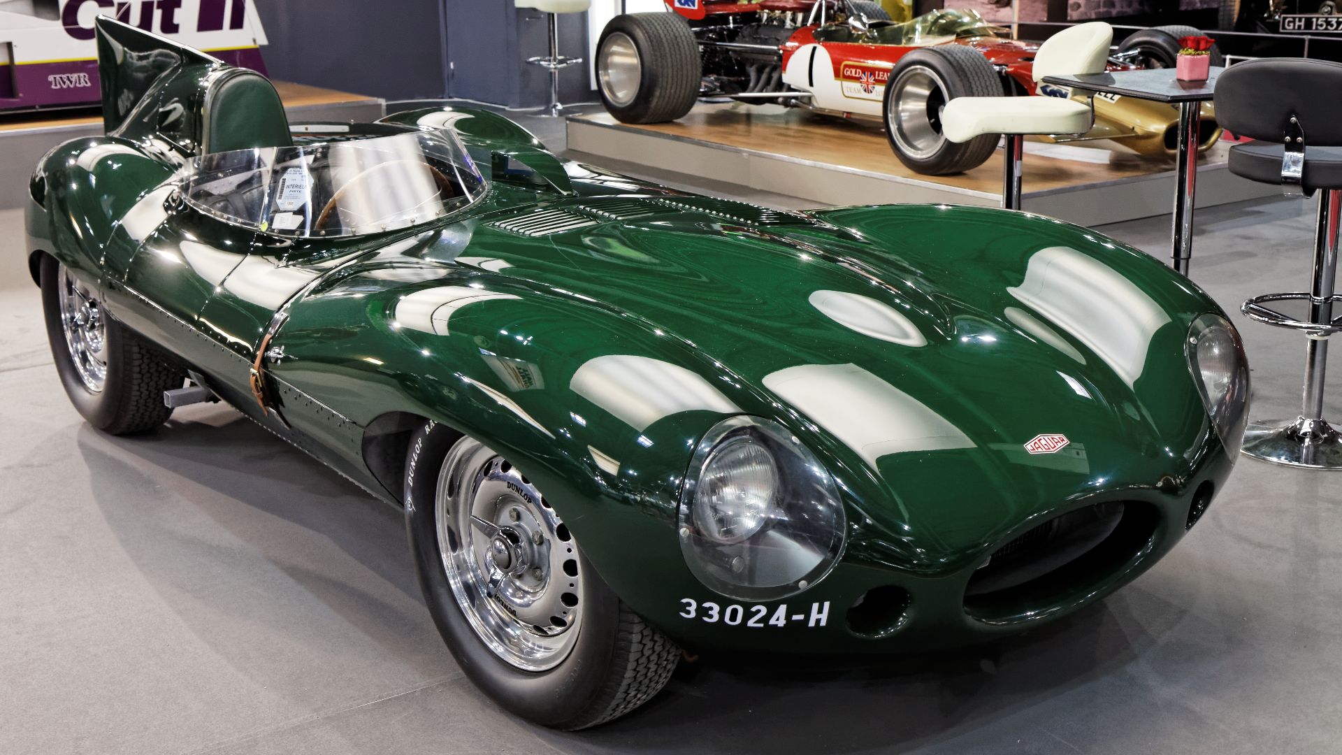 File:Paris - Retromobile 2013 - Jaguar D Type - 1955 - 106.jpg