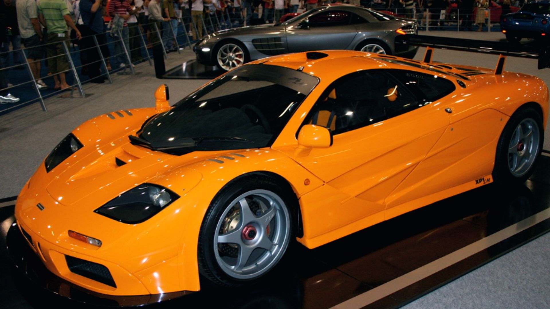 File:McLaren F1.jpg