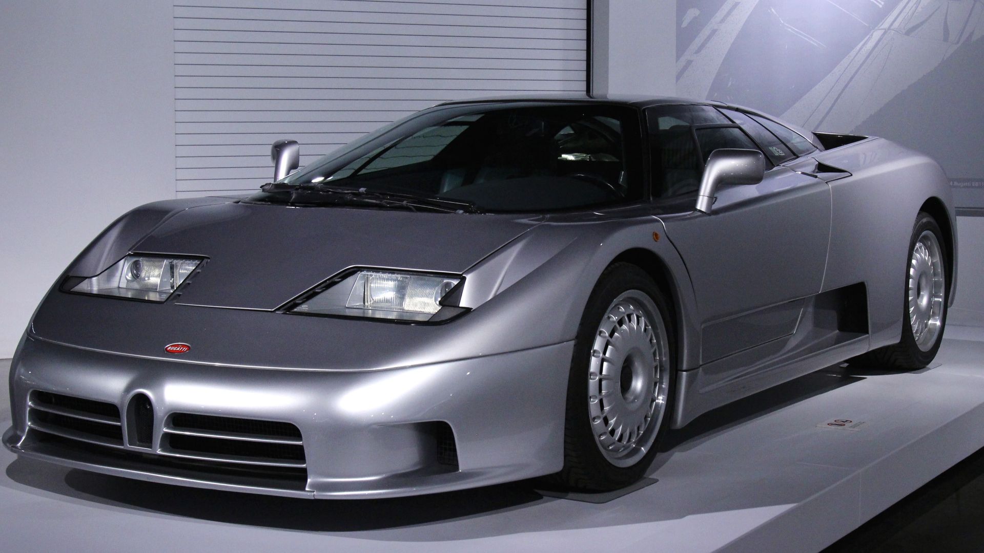 File:1994 Bugatti EB-110 (33926898784).jpg