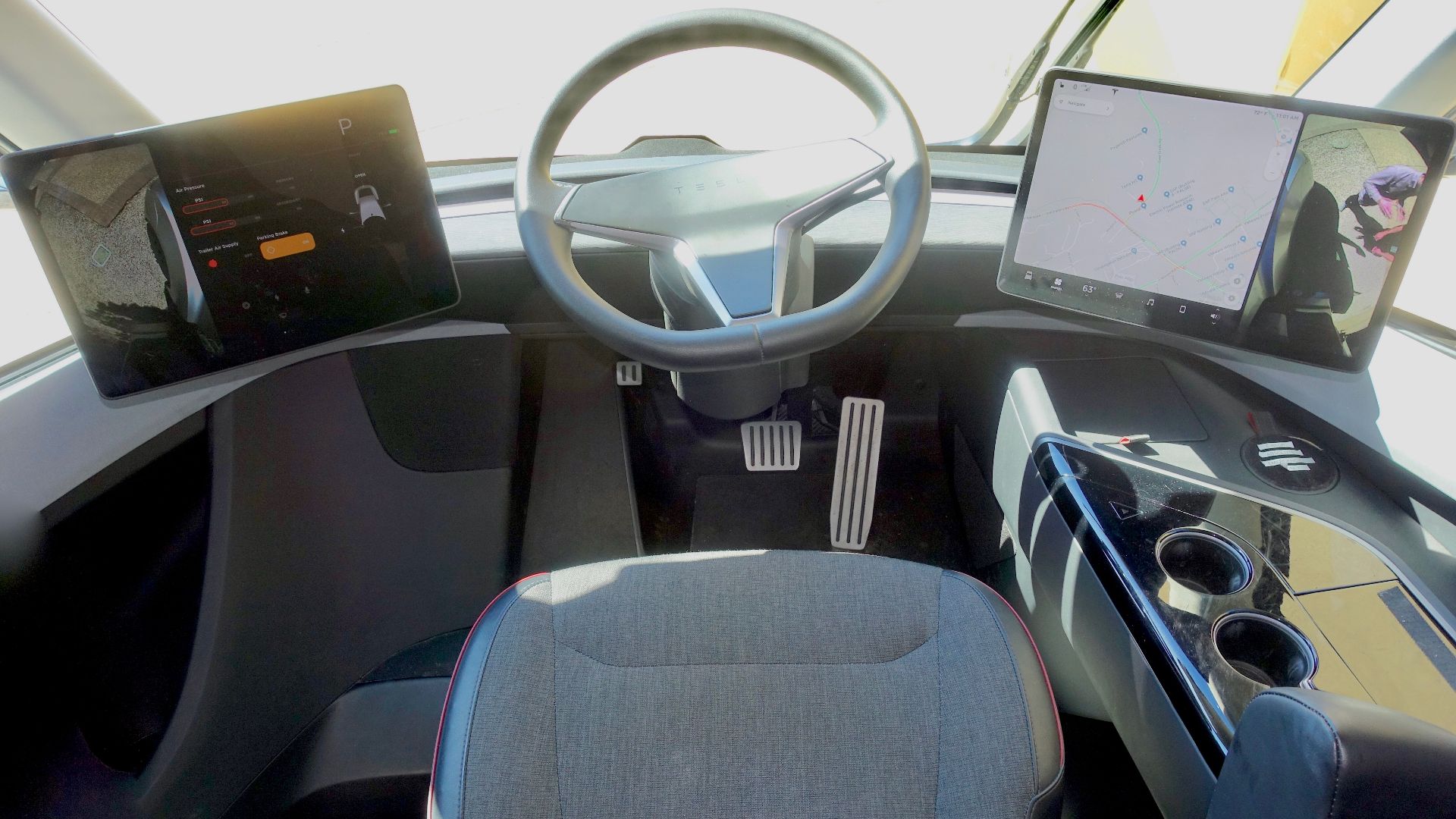 File:Tesla Semi cockpit.jpg