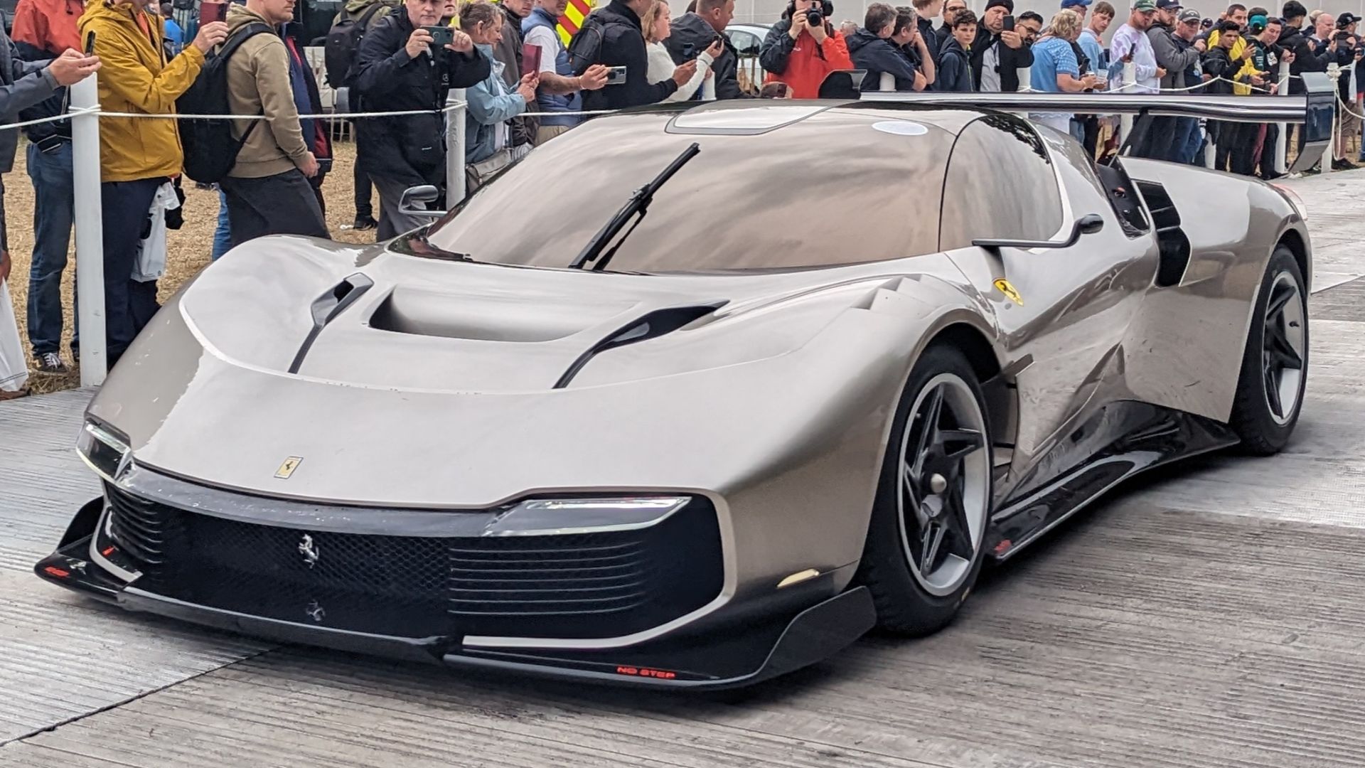 File:2023 Ferrari KC23 1.jpg