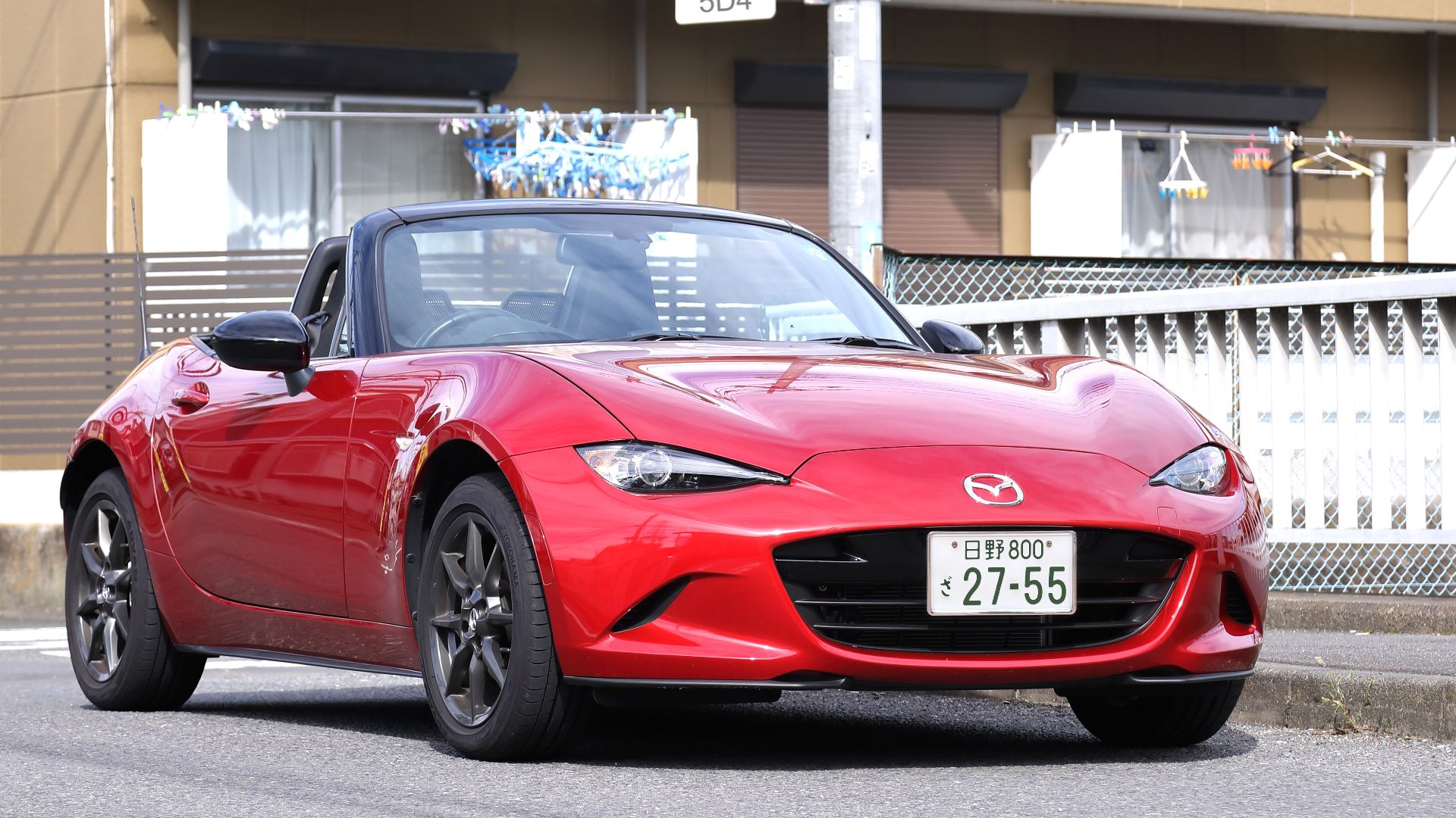 File:Mazda Roadster (MX-5) by Negawa Bridge.jpg