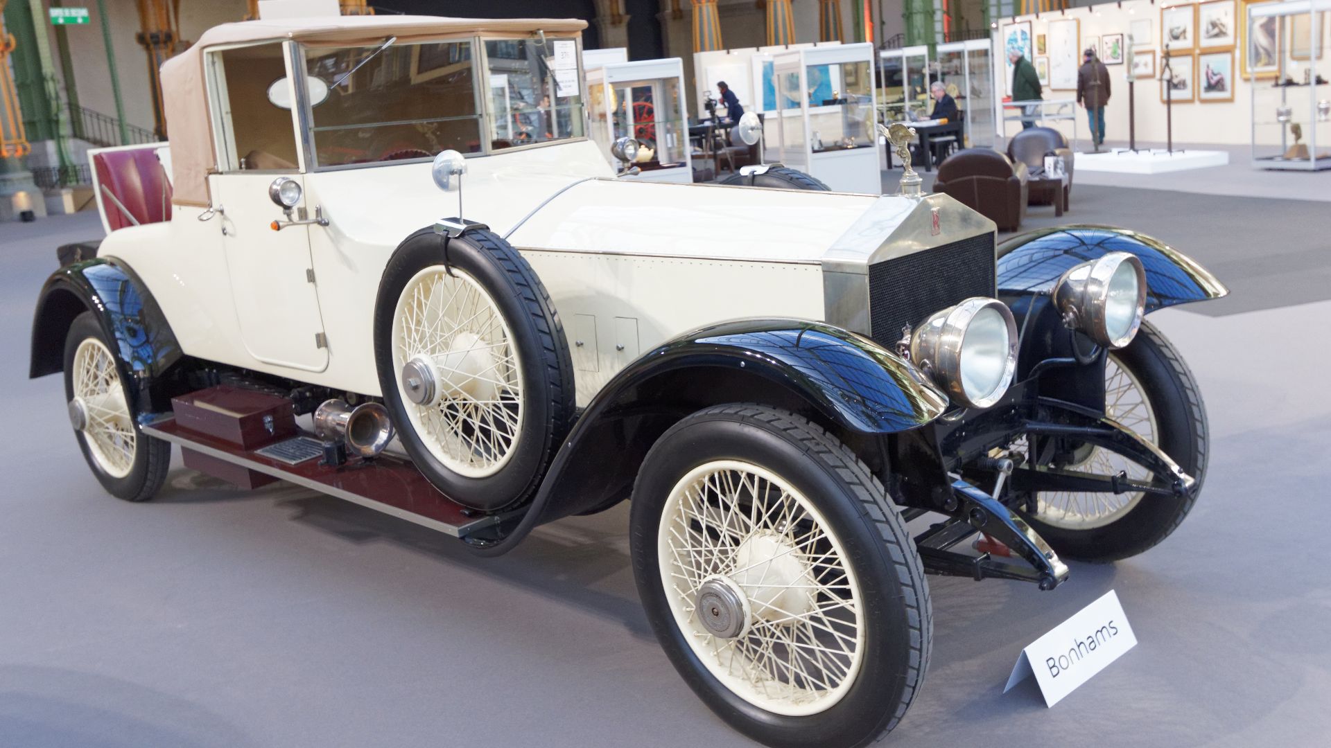 File:Paris - Bonhams 2015 - Rolls-Royce 40 50 HP Silver Ghost Cabriolet - 1921 - 009.jpg