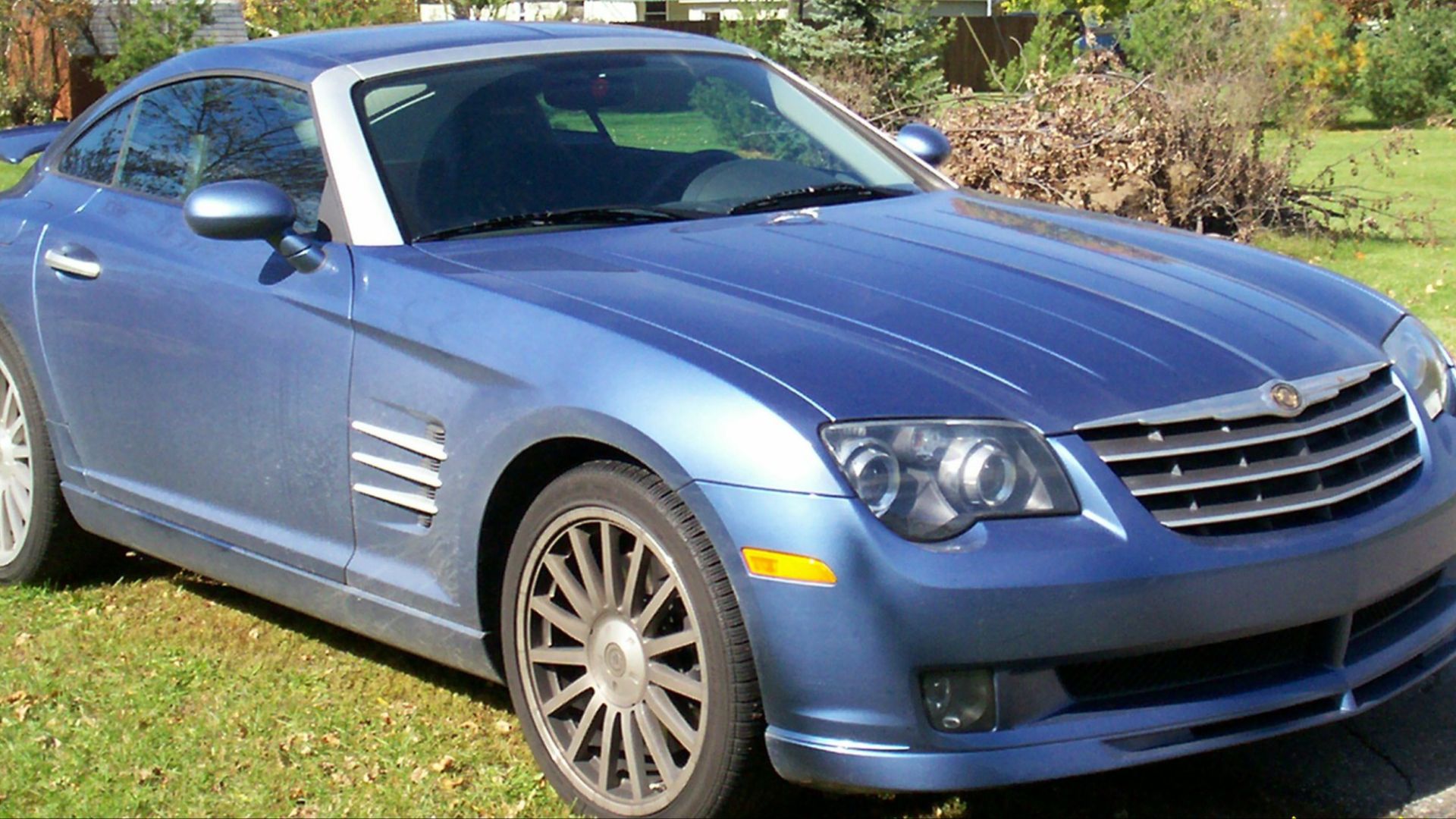 File:2005 Chrysler Crossfire SRT6 AeroBlue-right.jpg
