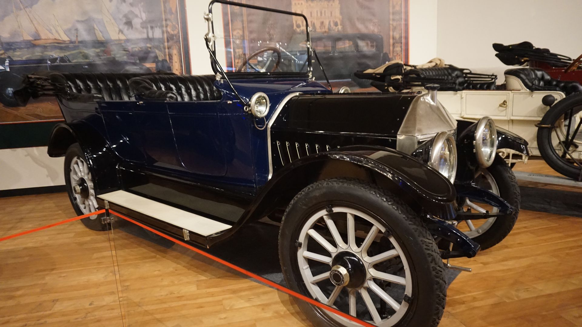 File:Sloan Museum at Courtland Center December 2018 14 (1913 Chevrolet Classic 6).jpg