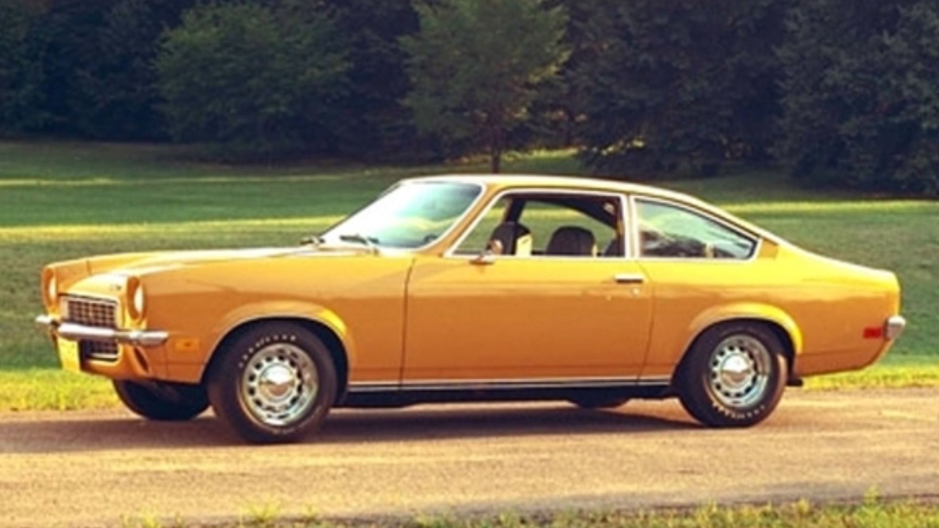 File:71 Chevy Vega Hatchback.jpg