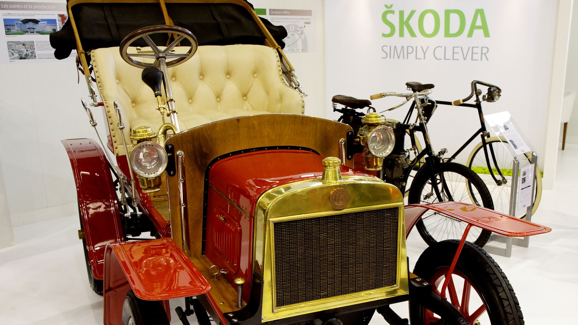 File:Rétromobile 2011 - Laurin & Klement type A - 1905 - 003.jpg