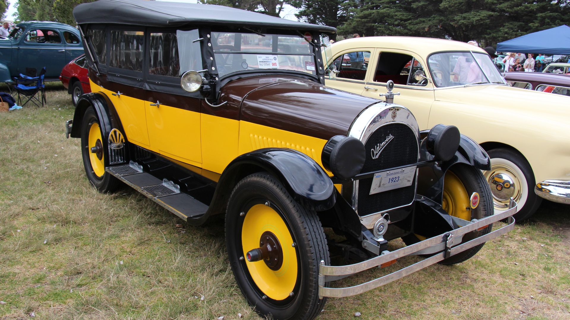 File:1923 Oldsmobile Model 30 Deluxe Tourer (12492440295).jpg