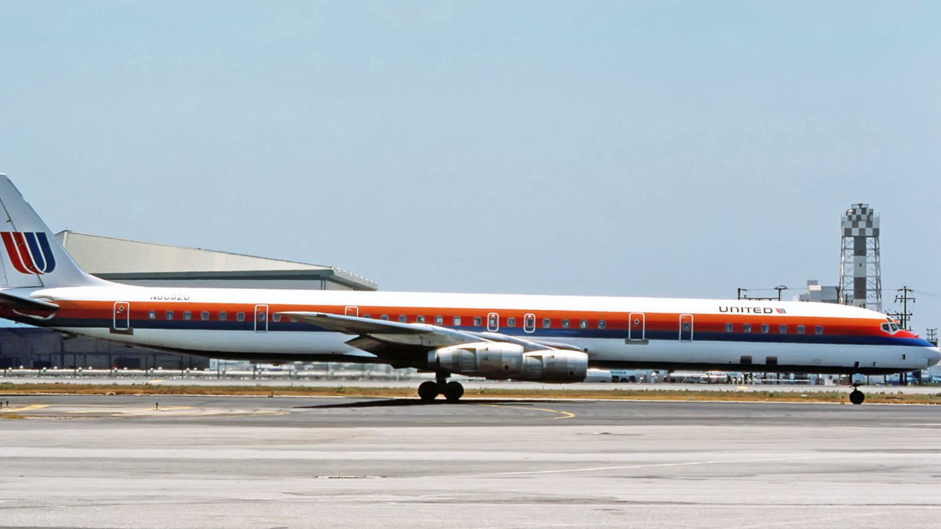 File:N8082U United Airlines McDonnell Douglas DC-8-61, @LAX 10 July 1978.jpg