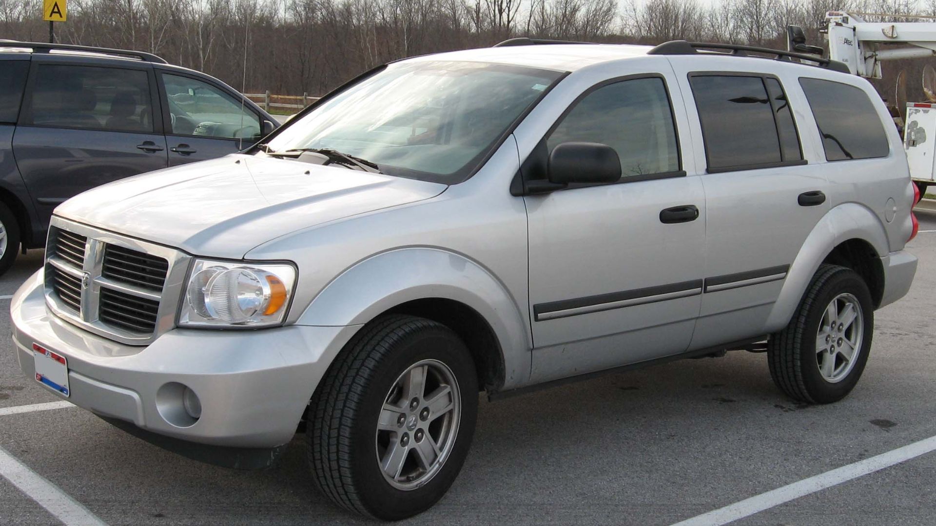 File:07-Dodge-Durango.jpg