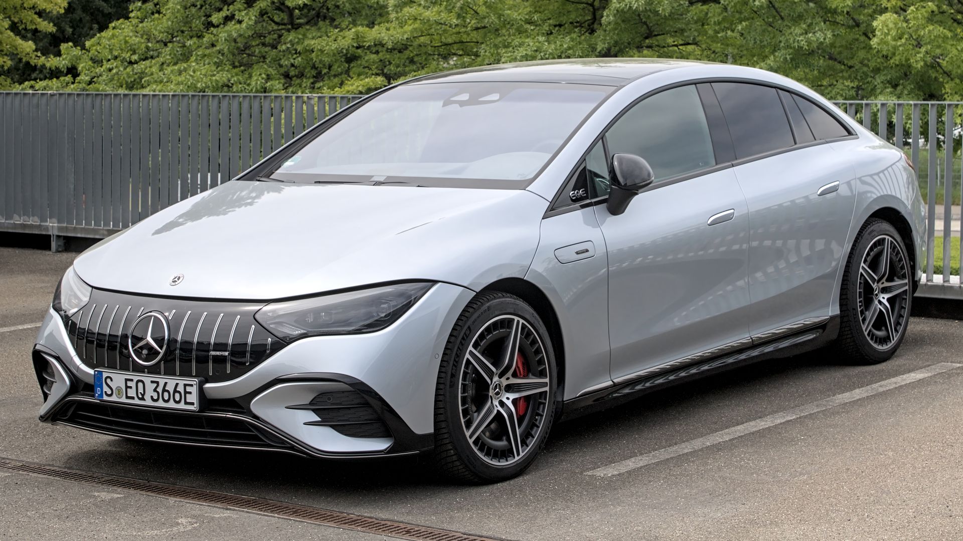 File:Mercedes-AMG EQE 53 (V295) IMG 7391.jpg