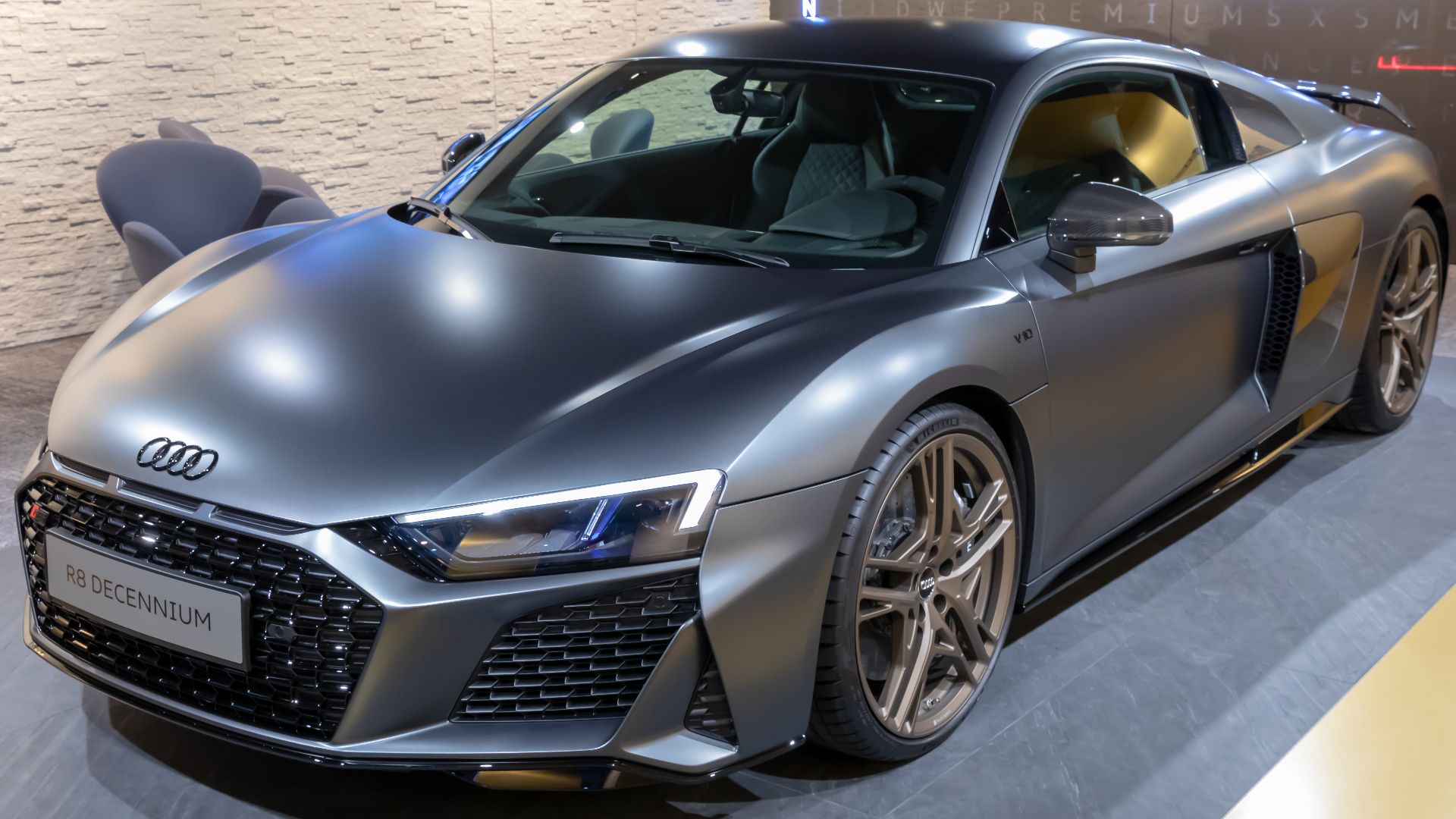 File:Audi R8 V10 Decennium, GIMS 2019, Le Grand-Saconnex (GIMS1180).jpg