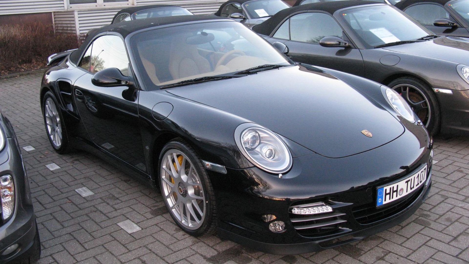 File:Porsche 911 Turbo Cabriolet (5423480030).jpg