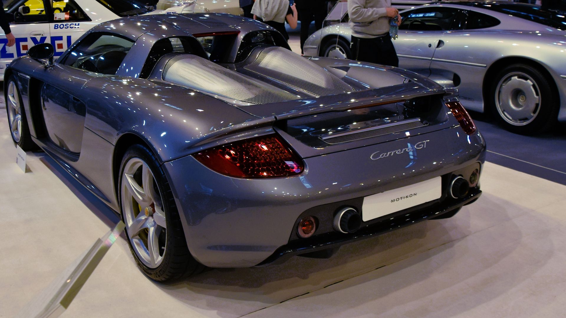 File:Porsche Carrera GT (2004) (52874873388).jpg