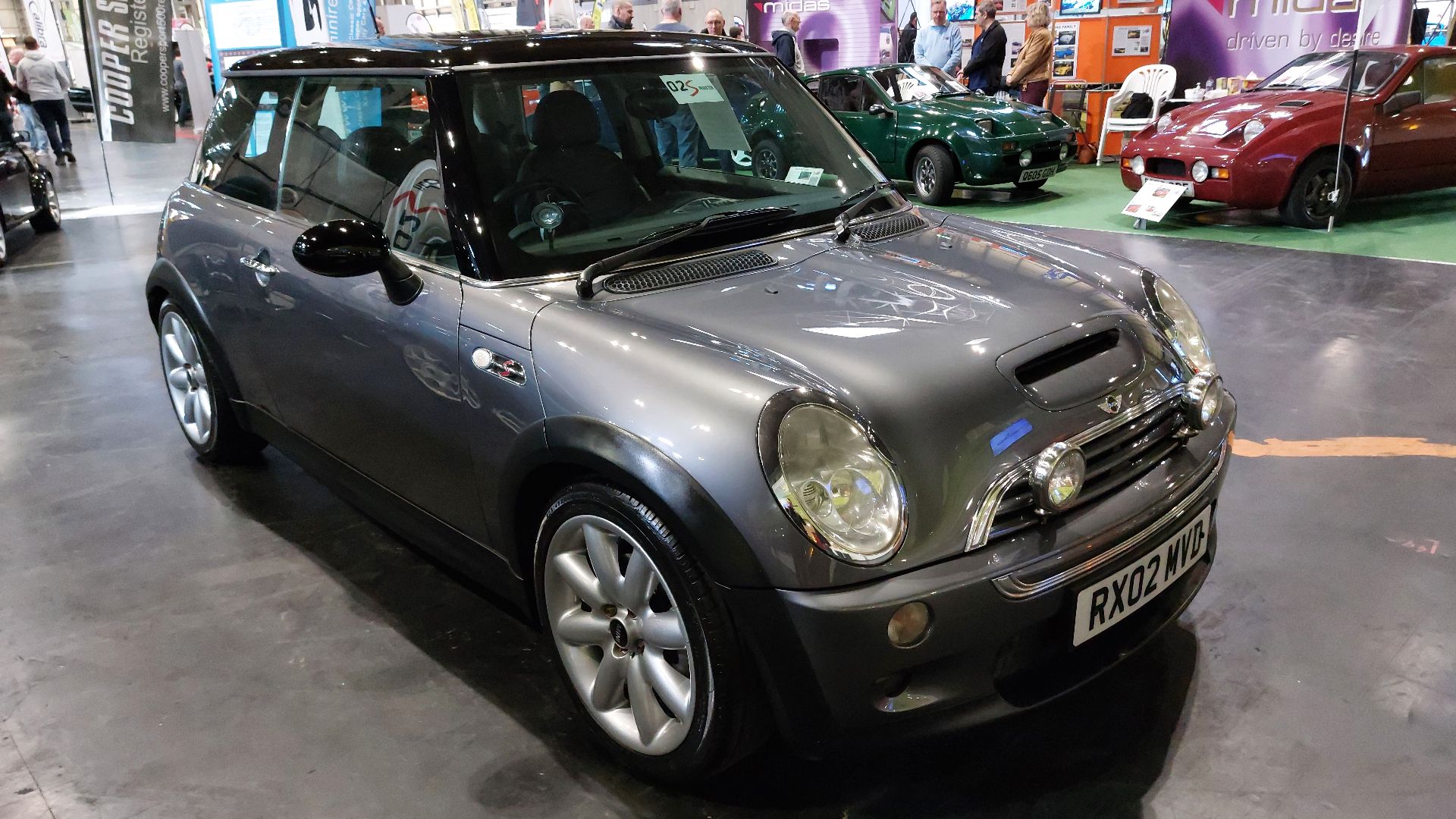 File:2002 Mini Cooper S - 53096101284.jpg