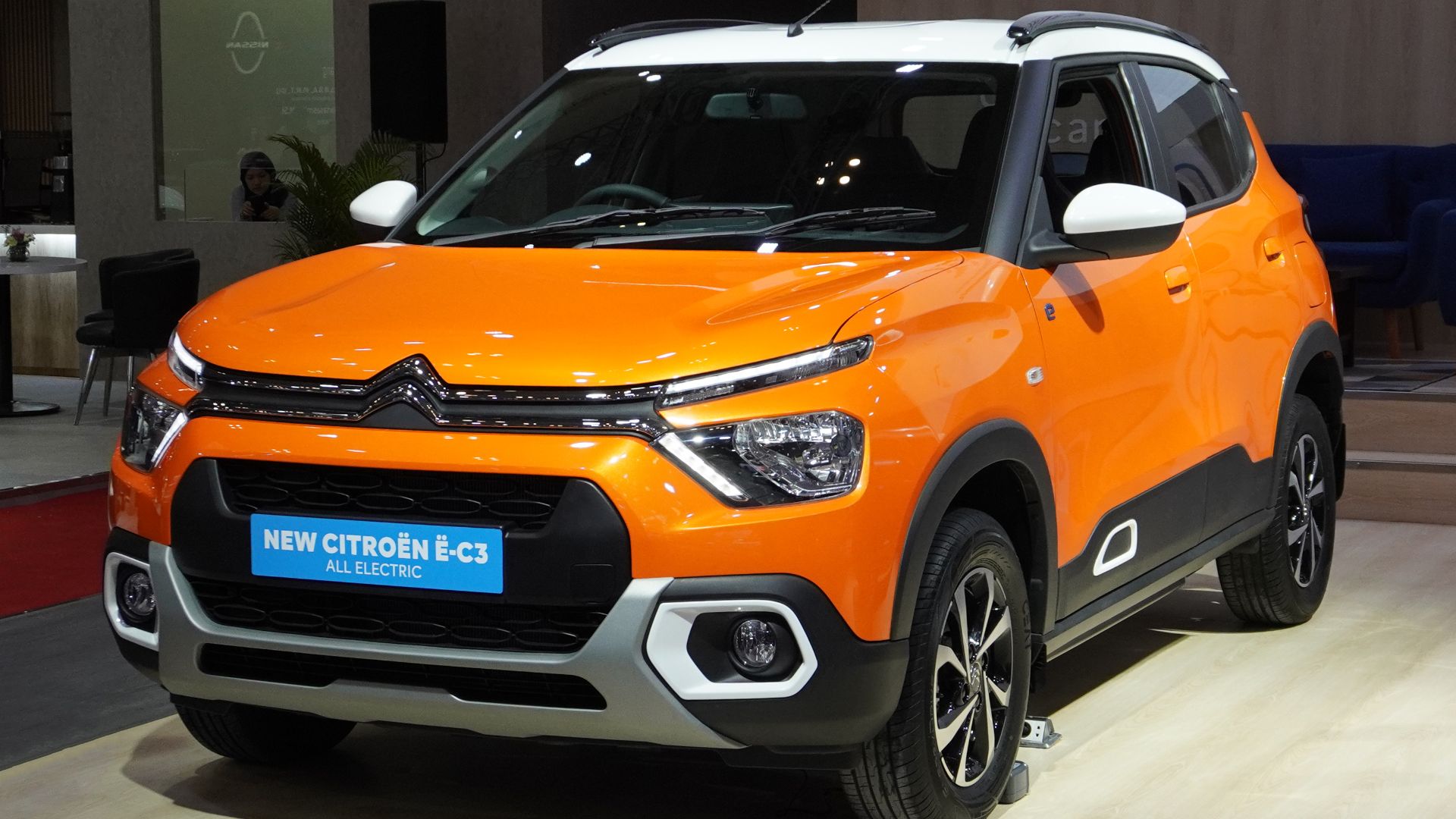 File:2023 Citroën ë-C3 (Indonesia) front view.jpg