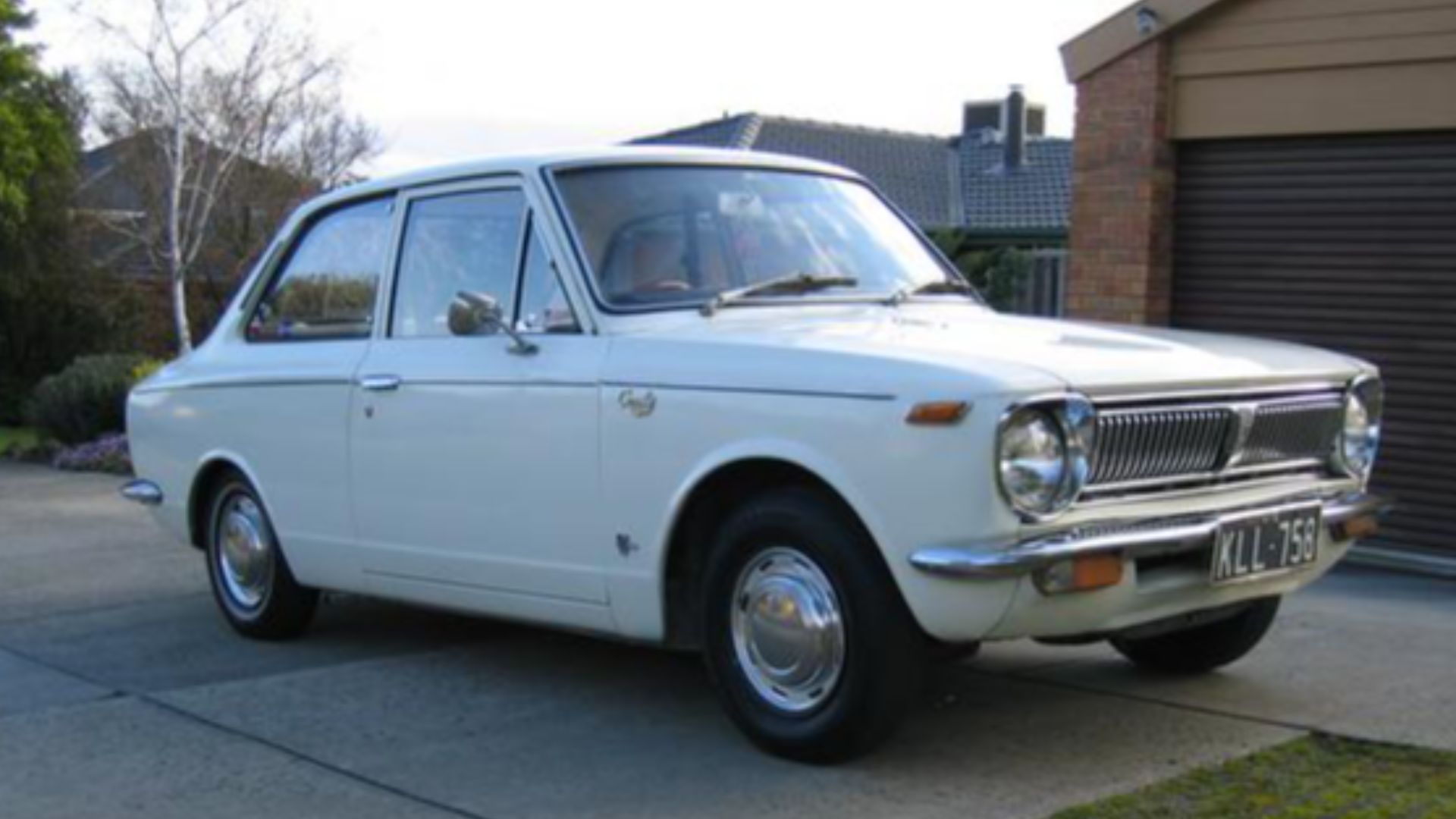 File:First Generation Toyota Corolla.jpg