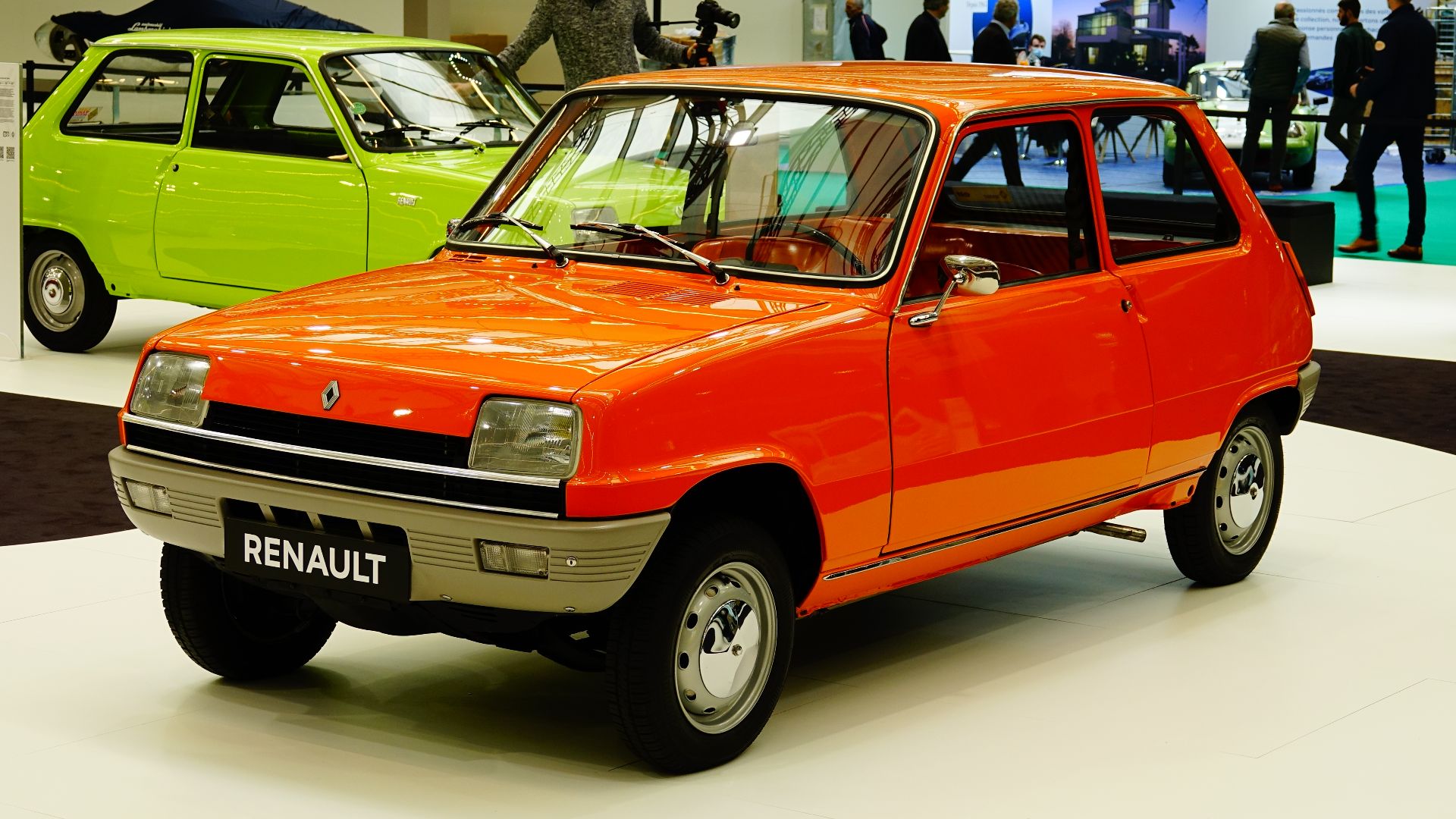File:50 ans Renault 5 - Rétromobile 02.jpg