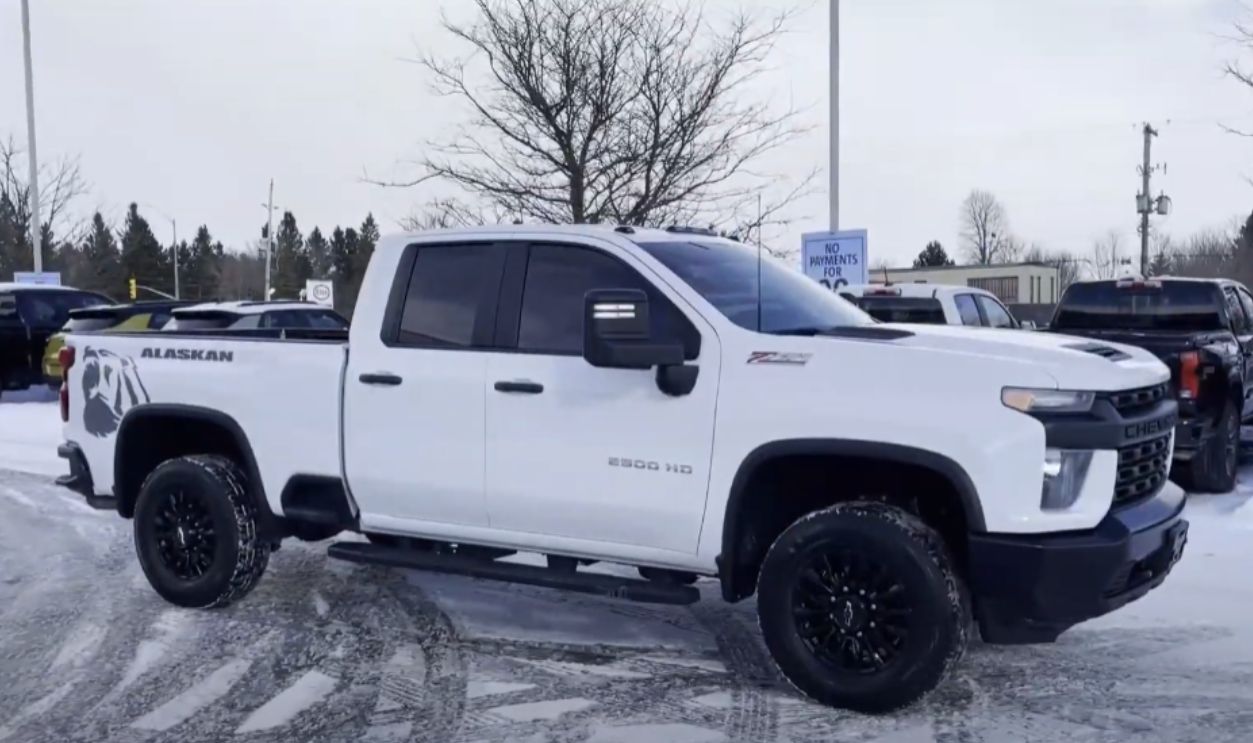 Chevrolet Silverado 2500 HD WT