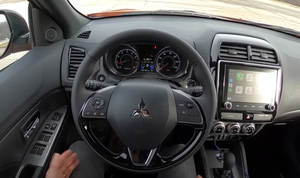 Mitsubishi Outlander Sport