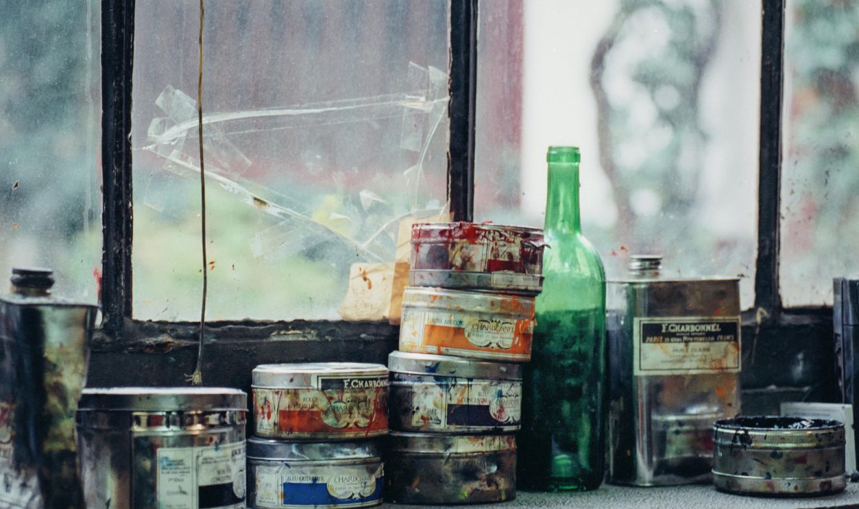 Paint Cans With Dried Lids