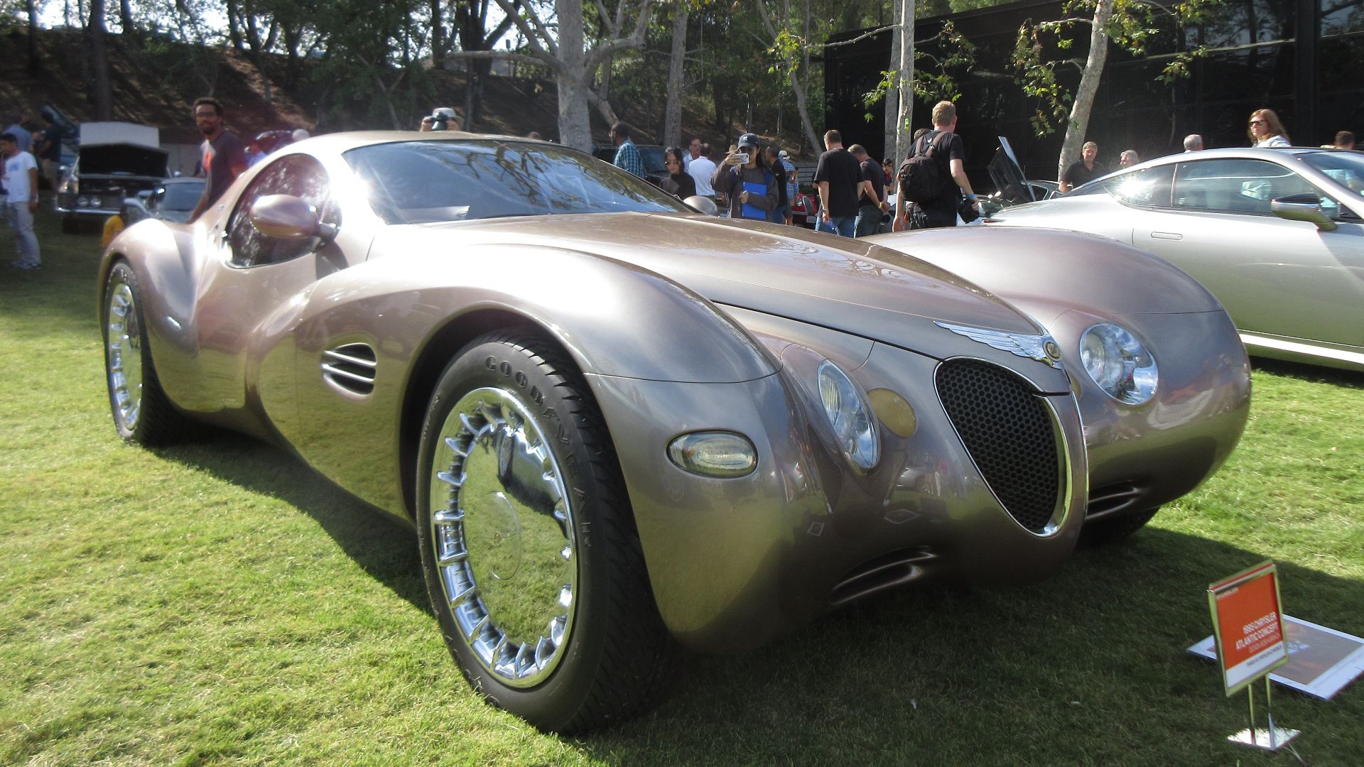 File:Chrysler Atlantic Concept.jpg