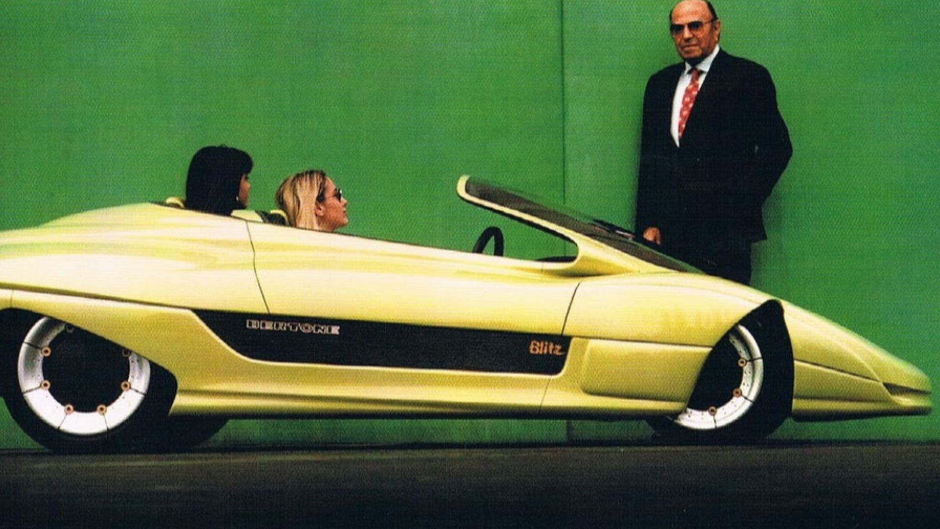 File:1992 Bertone Blitz and Nuccio.jpg