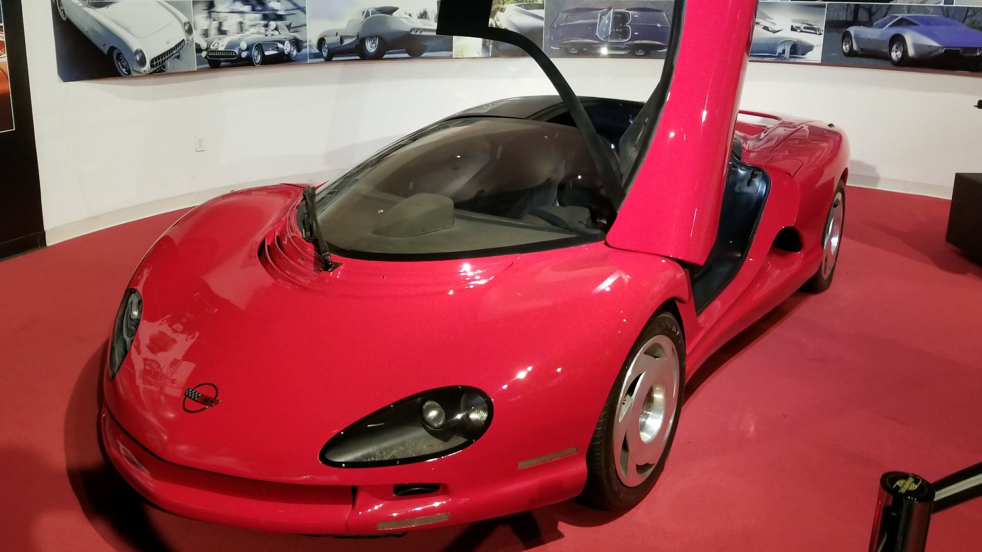 File:1986 Chevrolet Corvette Indy Concept - Front View.jpg