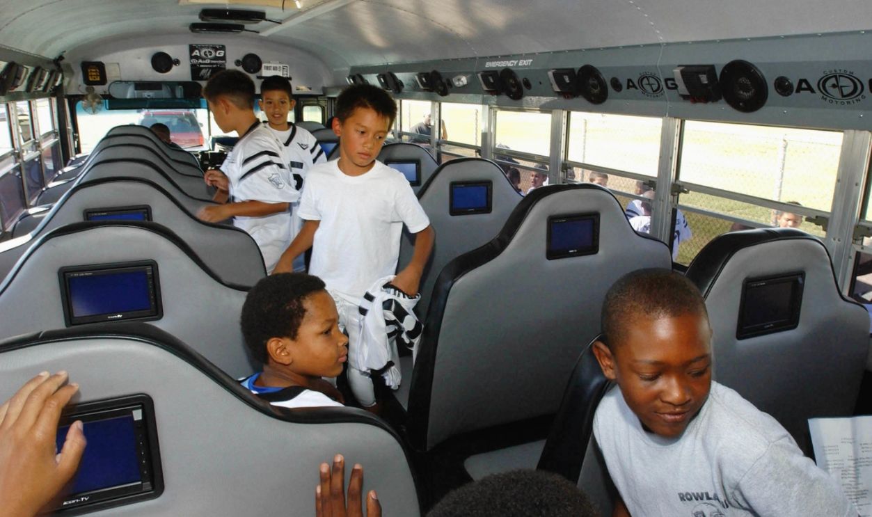 Snoop Dogg Coaches The Rowland Heights Raiders
