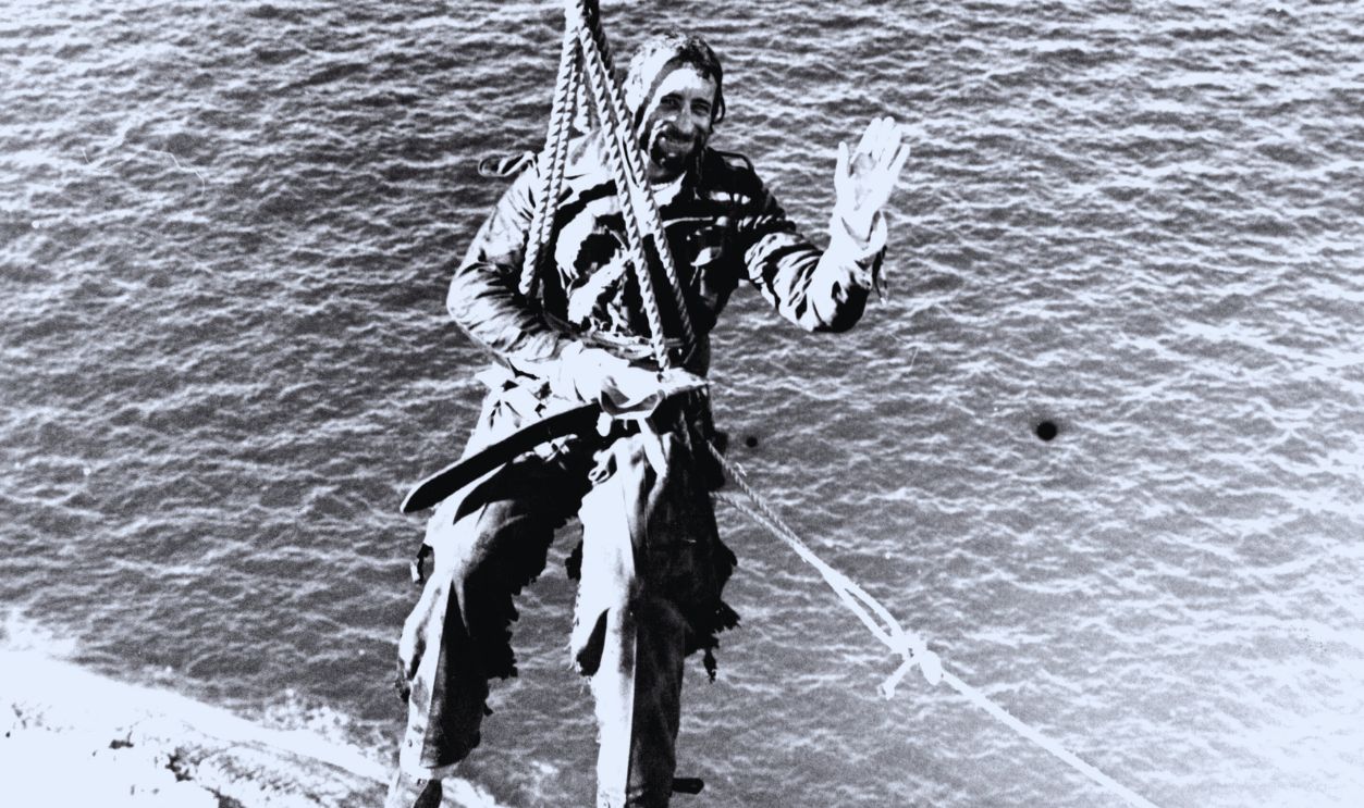 Gettyimages - 1078959690, Stunt man Grant Page, enveloped in flames plunges over 100 metres in fee fail over north head today for scene in film being made about stunt men.